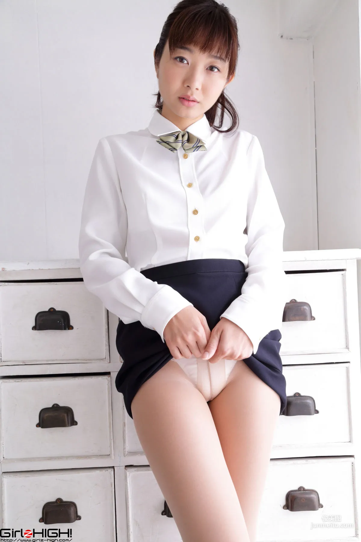 [Girlz-High] 铃木由纪 - Ol诱惑 - bgyu_suzuki01_001 写真集17