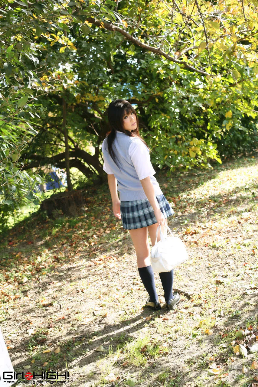 [Girlz-High] 桃山ゆきな Yukina Momoyama 写真集2
