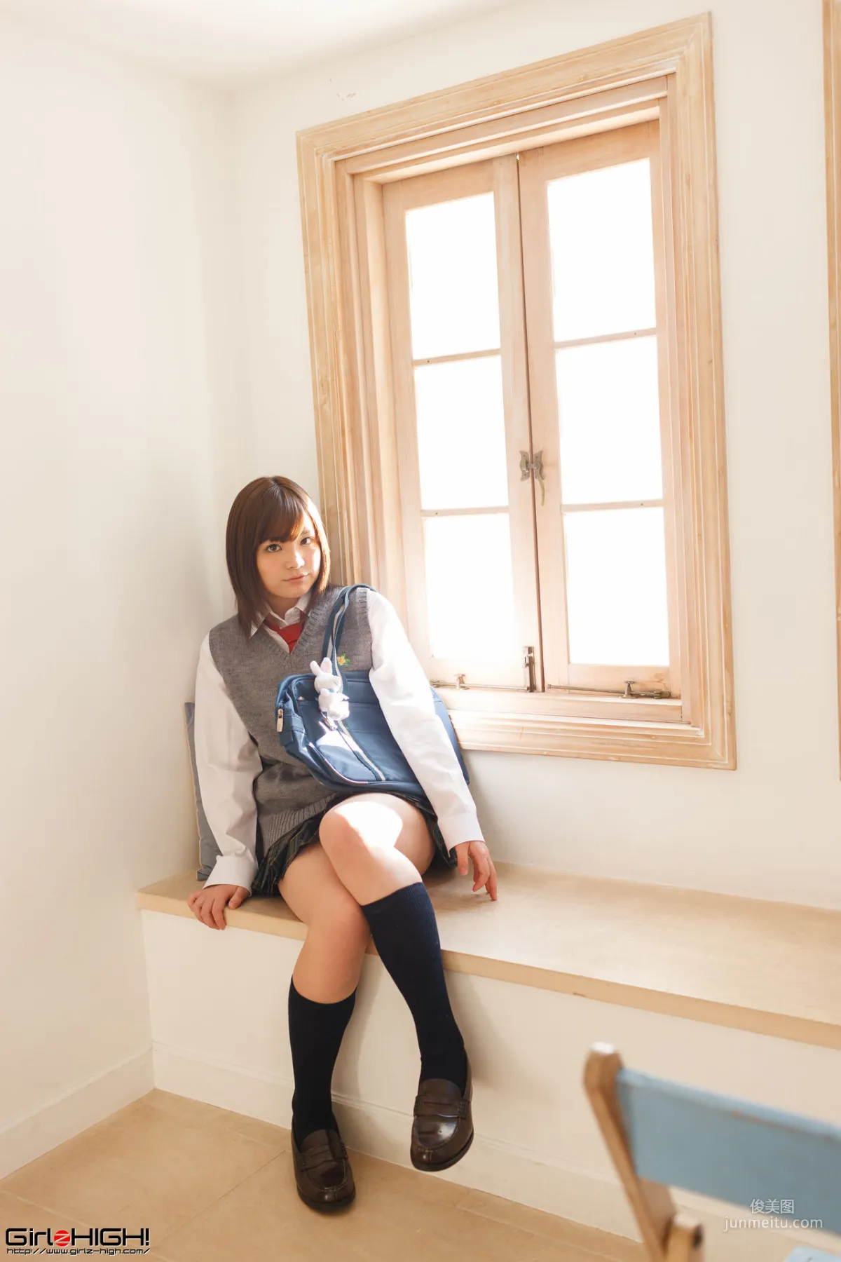 Riina Yoshimi 吉見りぃな [Girlz-High] #g024 Gravure Gallery 02 写真集3