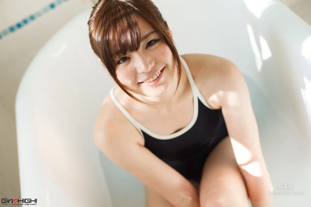 吉見りぃな  Riina Yoshimi  [Girlz-High] #g024 Gravure Gallery 04 写真集8