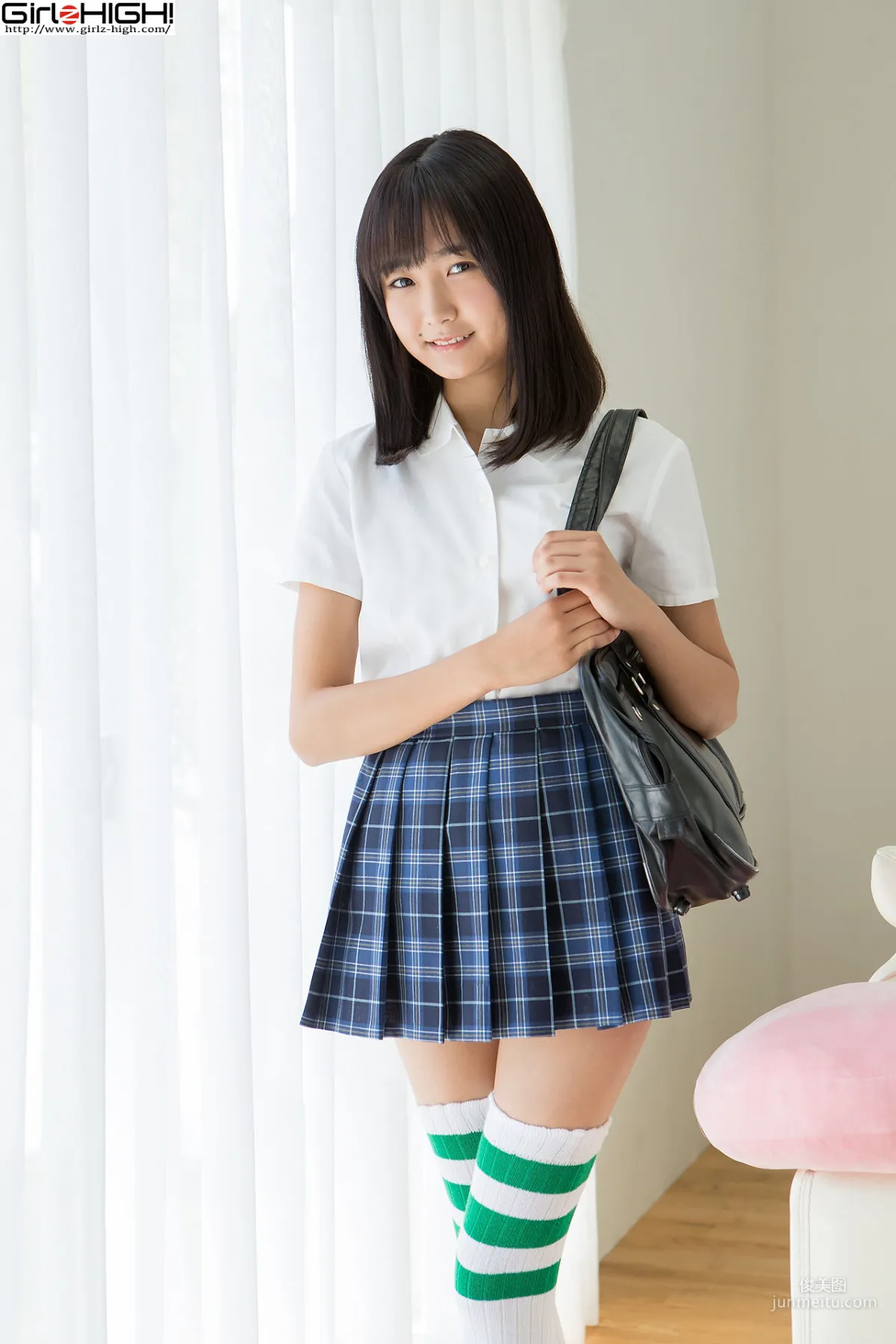 西野花恋《ニーハイコレクション》制服展開 [Girlz-High] 写真集2