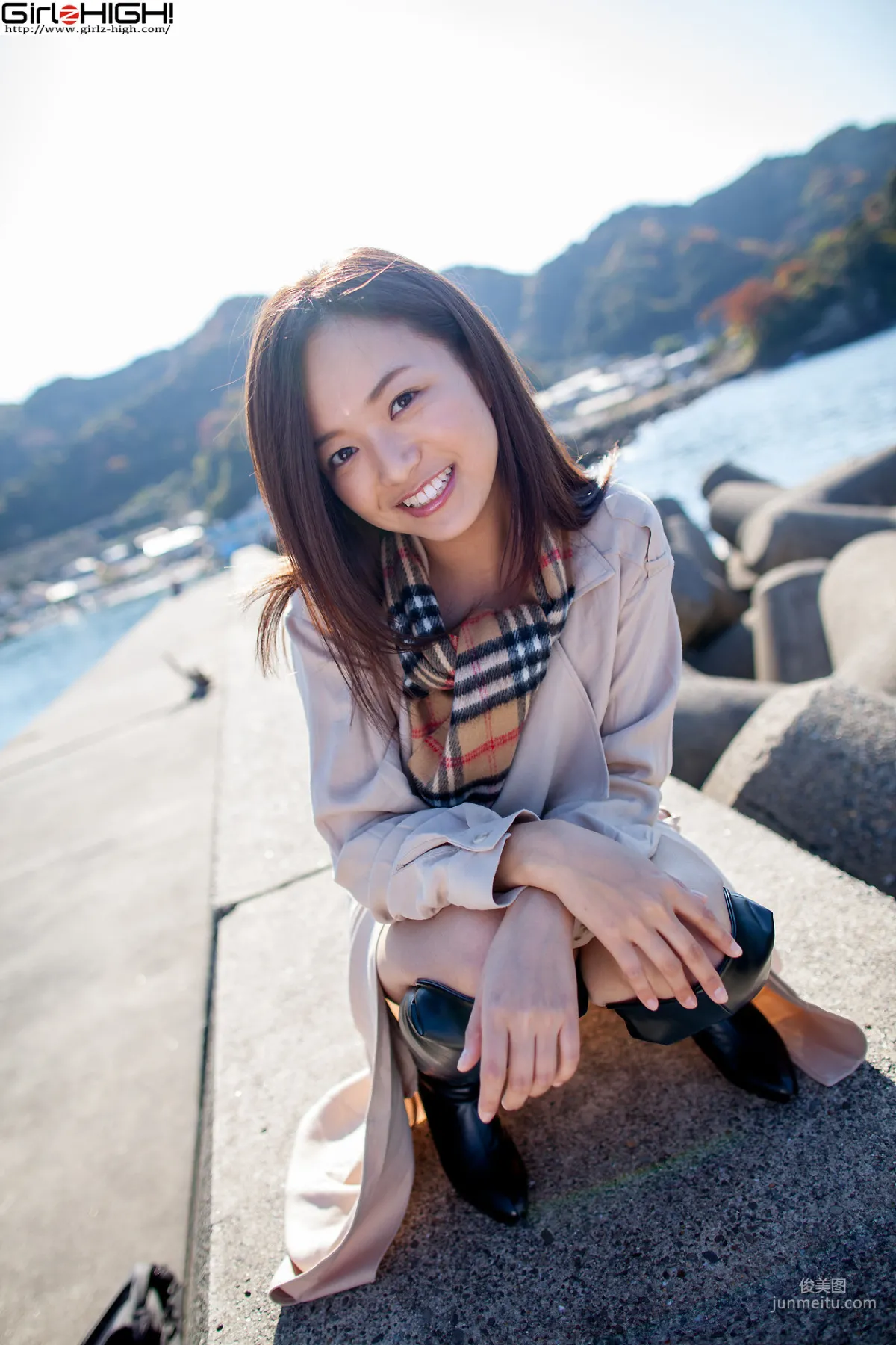 [Girlz-High] Mayumi Yamanaka 山中真由美 - 海边长靴系列 - bmay_011_001 写真集6