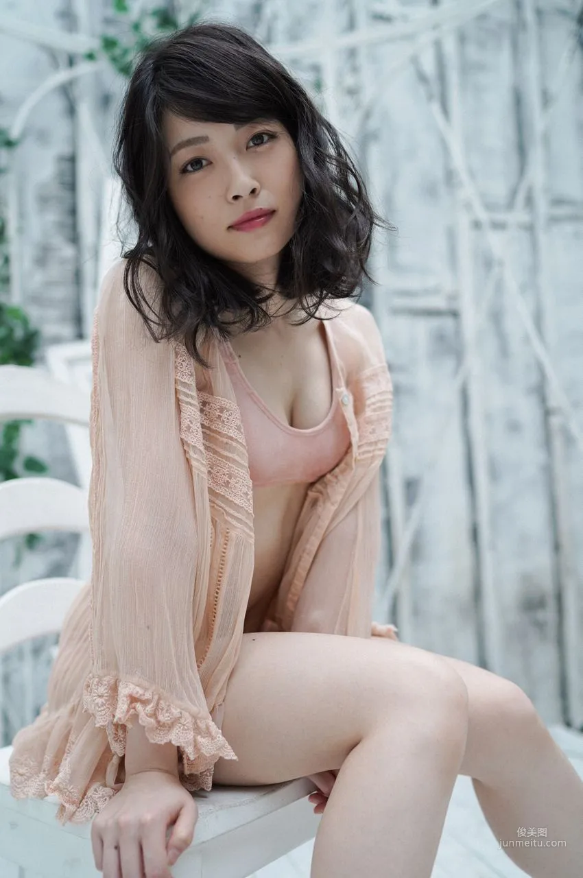 吉岡茉祐「First Gravure for a Voice Actress」 [WPB-net] Extra EX726 写真集33