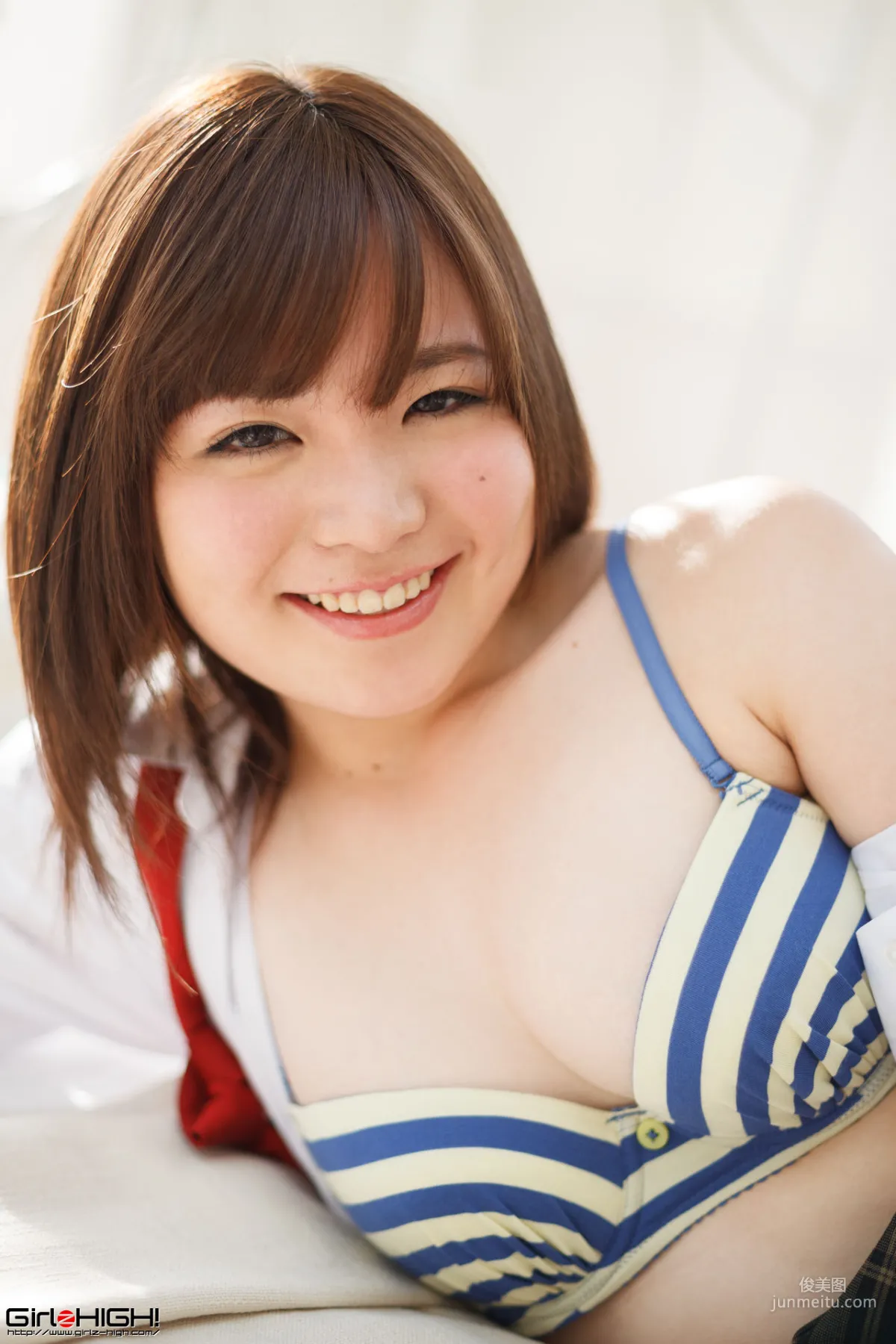 [Girlz-High] 吉見りぃな Riina Yoshimi #g024 Gravure Gallery 03 写真集7