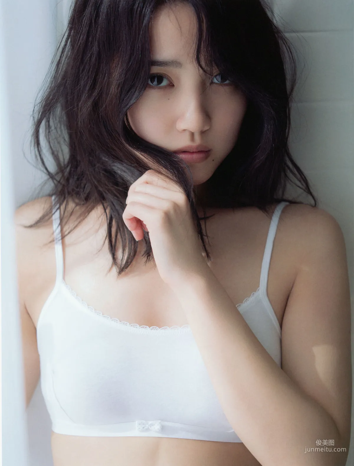 加藤玲奈《誰かの仕業》ファースト写真集 55