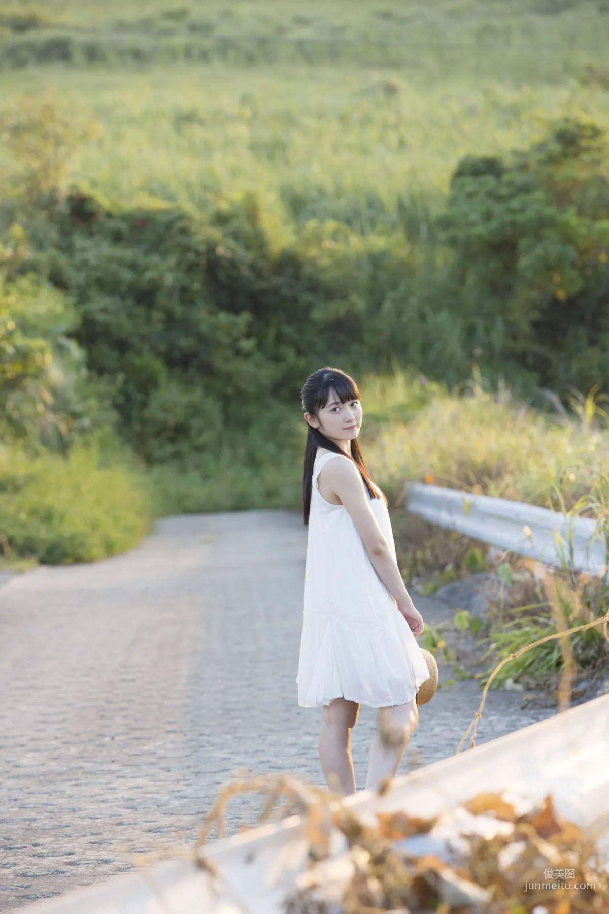 森戸知沙希 Chisaki Morito [Hello! Project Digital Books] No.164 写真集84