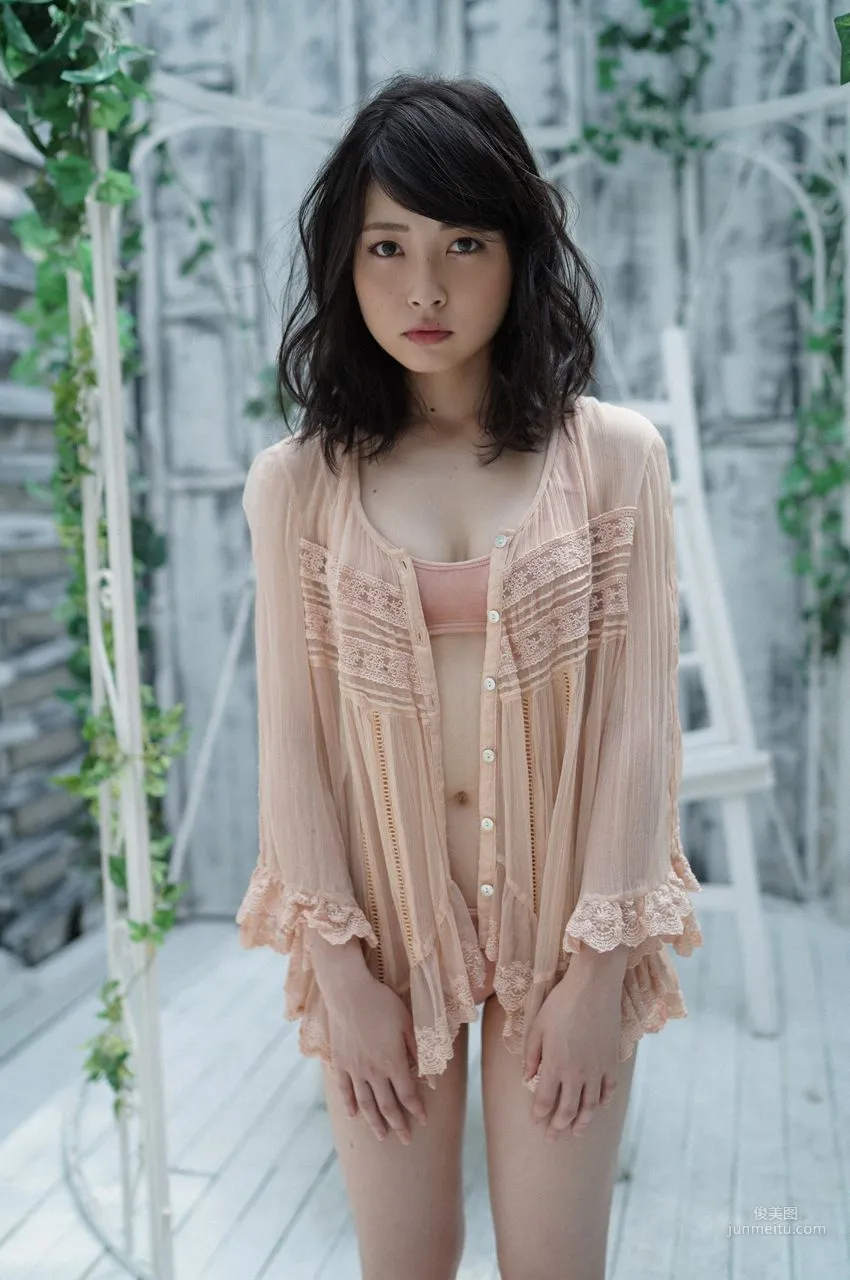 吉岡茉祐「First Gravure for a Voice Actress」 [WPB-net] Extra EX726 写真集28