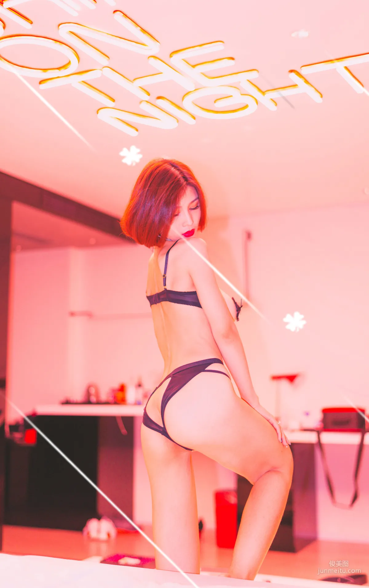 盼盼sexy/闫盼盼《灵与欲》写真集15