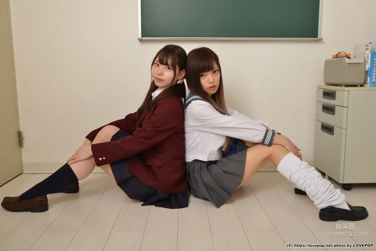 [LOVEPOP] Chiaki Narumi 鳴海千秋 & Aya Hirose 広瀬あや Photoset 01 写真集50