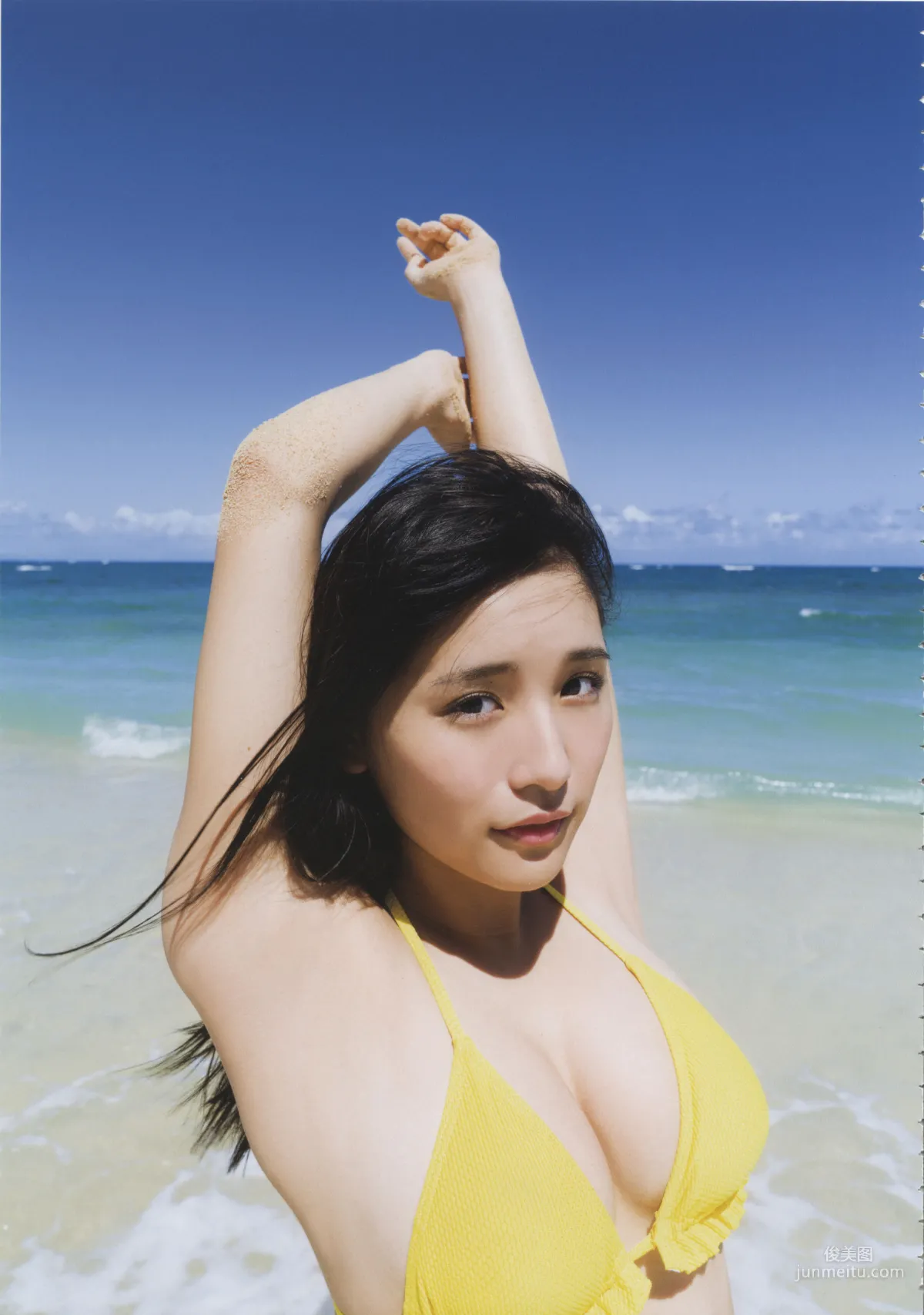 浅川梨奈《なないろ [HQ]》  ファースト写真集13