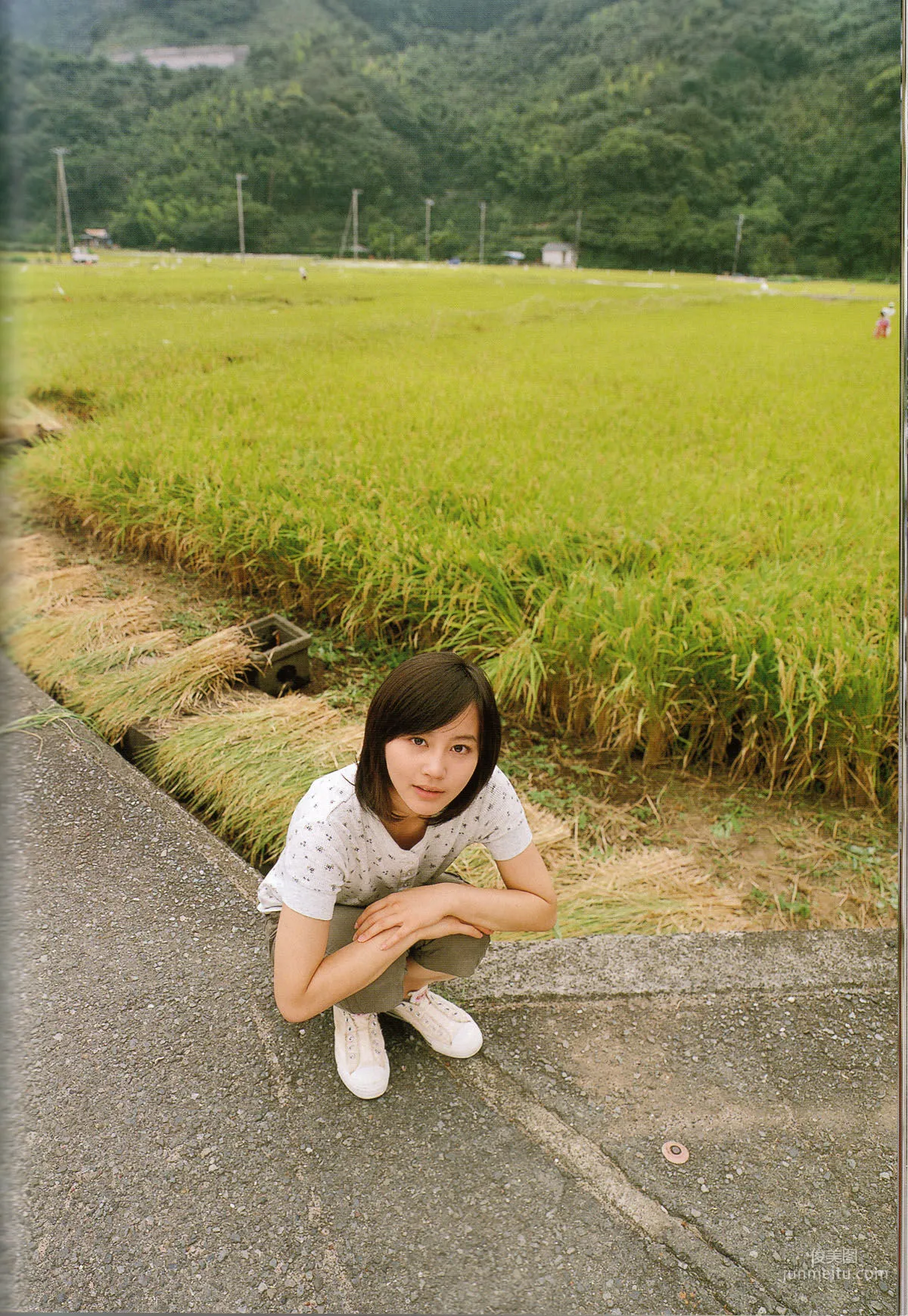 堀北真希《映画「アルゼンチンババア」ビジュアルBOOK》「Cinematic」写真集52