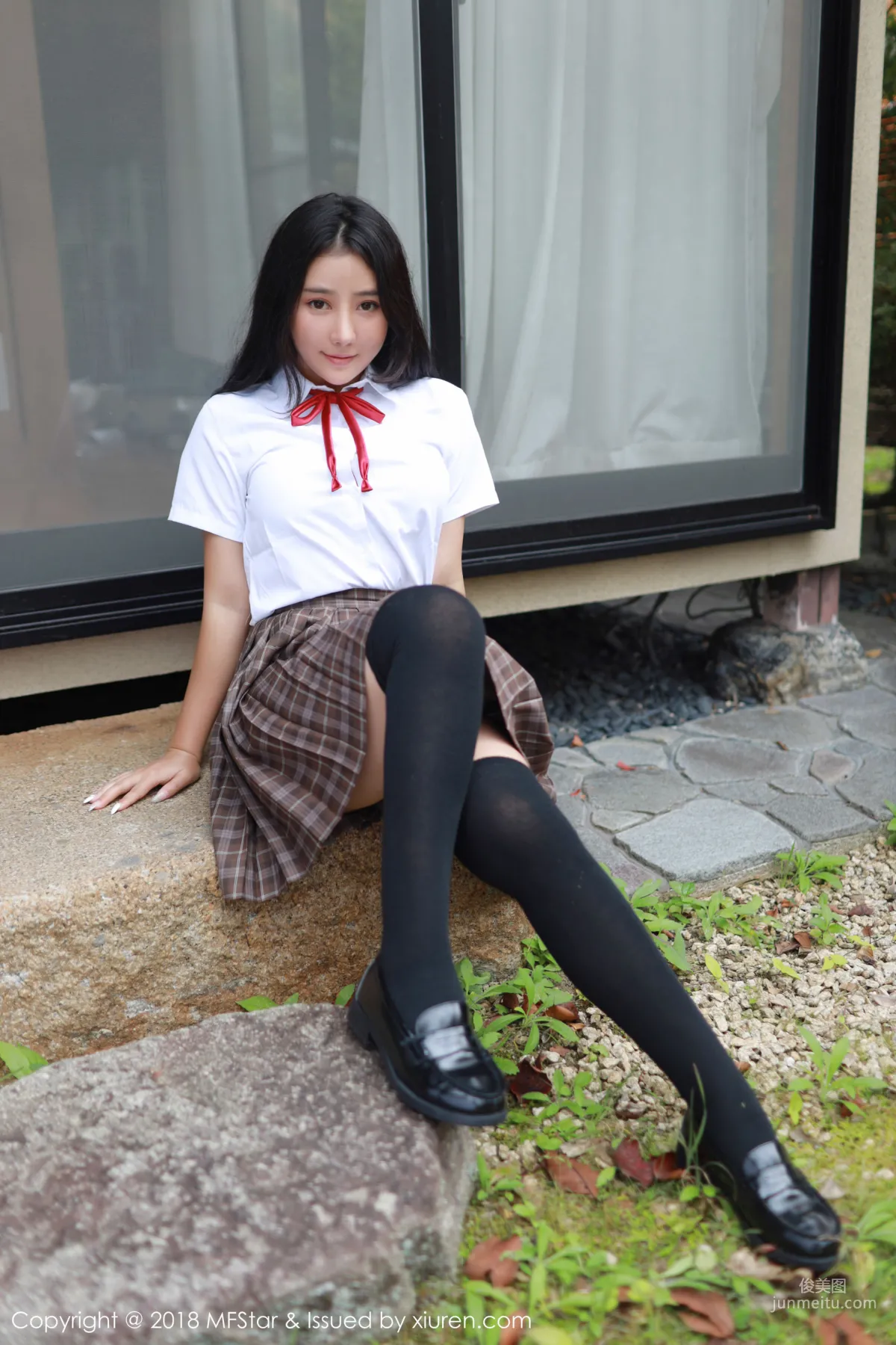 Manuela玛鲁娜《日本学生妹制服系列》 [模范学院MFStar] Vol.163 写真集16