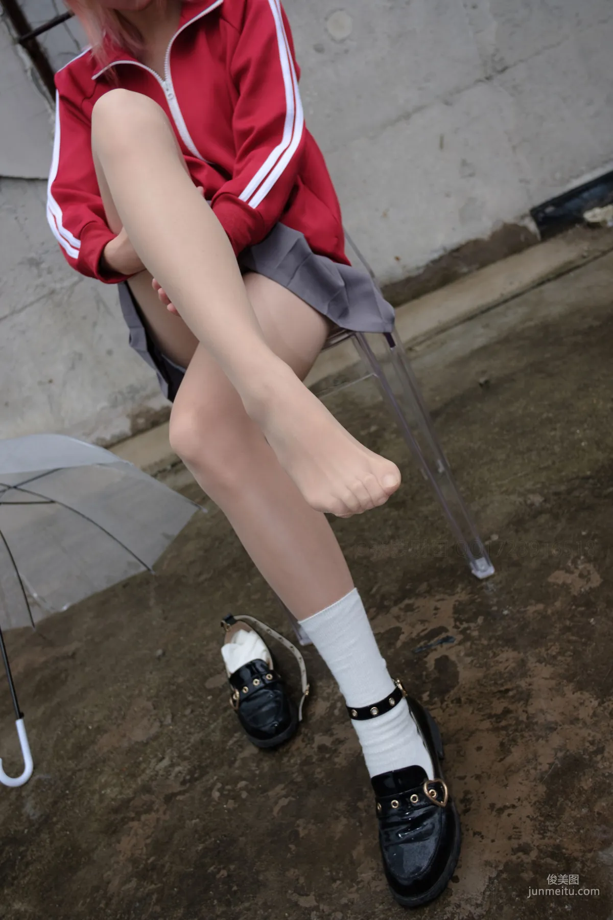 《红衣少女浴缸玩肉丝》 [森萝财团] X-044 写真集29