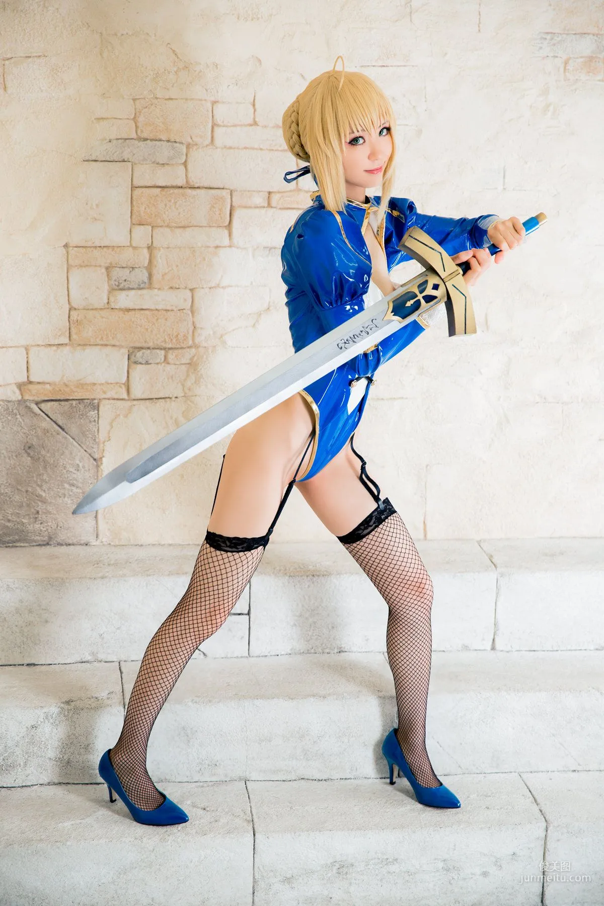 Mike(ミケ) 《Fate stay night》Saber [Mikehouse] 写真集37