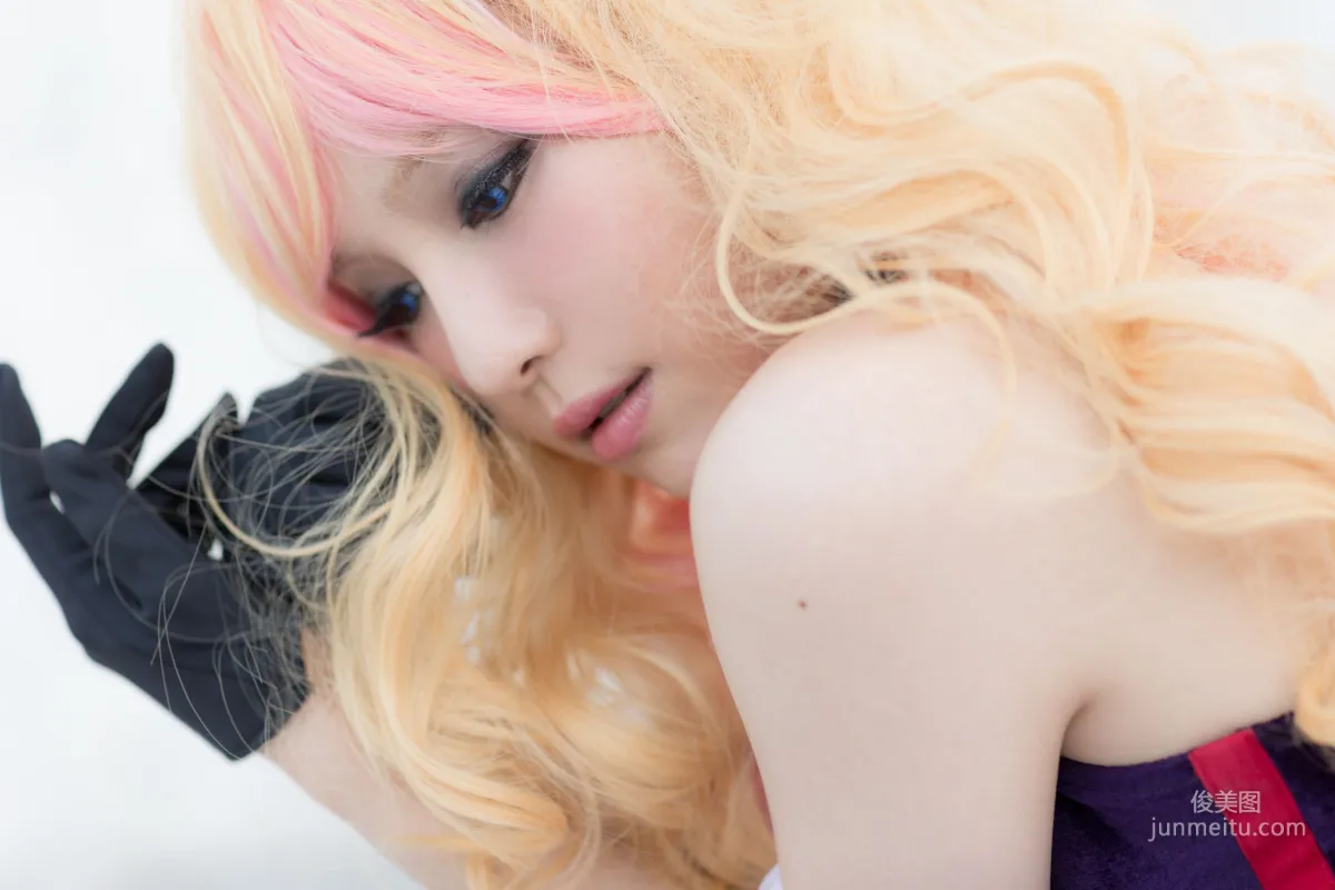 Aoi(葵) 《Macros(マクロス)》Sheryl Nome(シェリル·ノーム) [bit] 写真集61