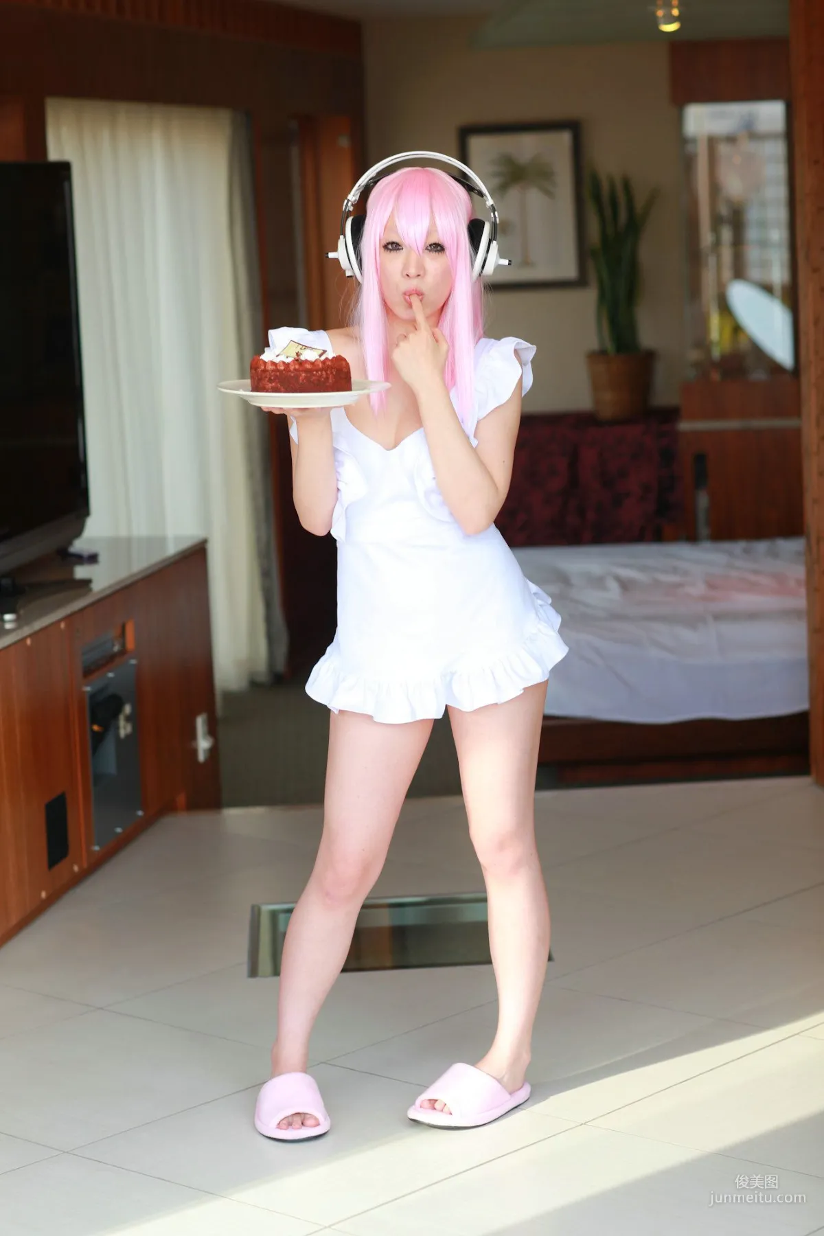 あらい夜魅(Arai Yami)《Sonicomi》Super Sonico 写真集16