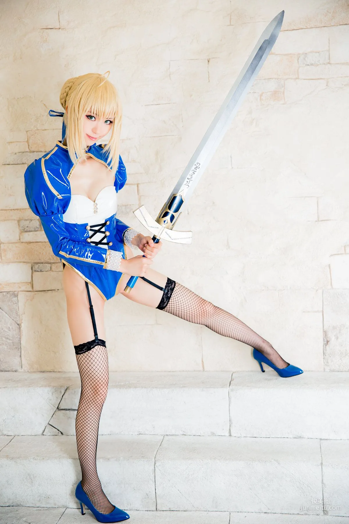 Mike(ミケ) 《Fate stay night》Saber [Mikehouse] 写真集35