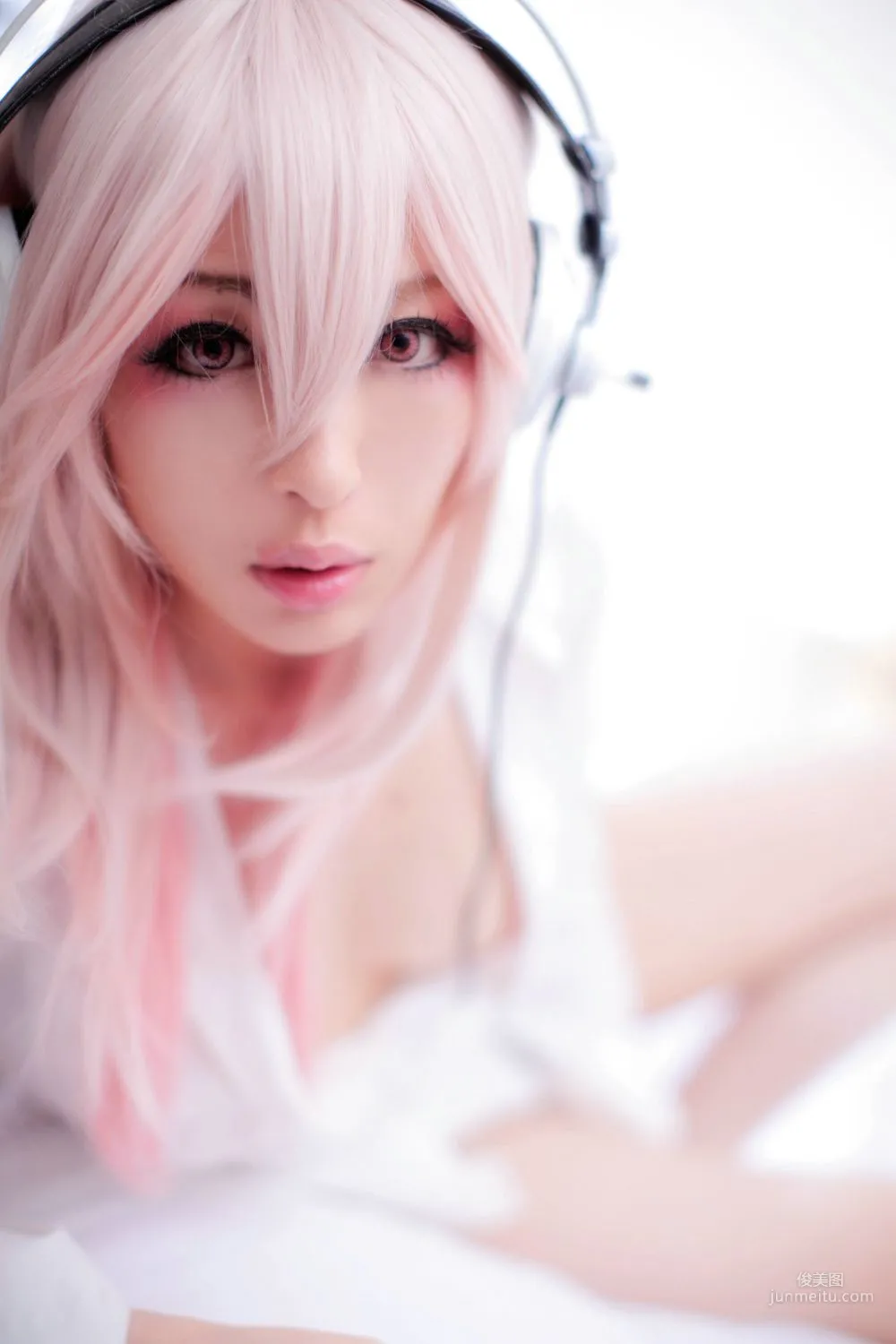 Usagi 《Sonicomi 》Super Sonico [Rabbit hutch] 写真集70