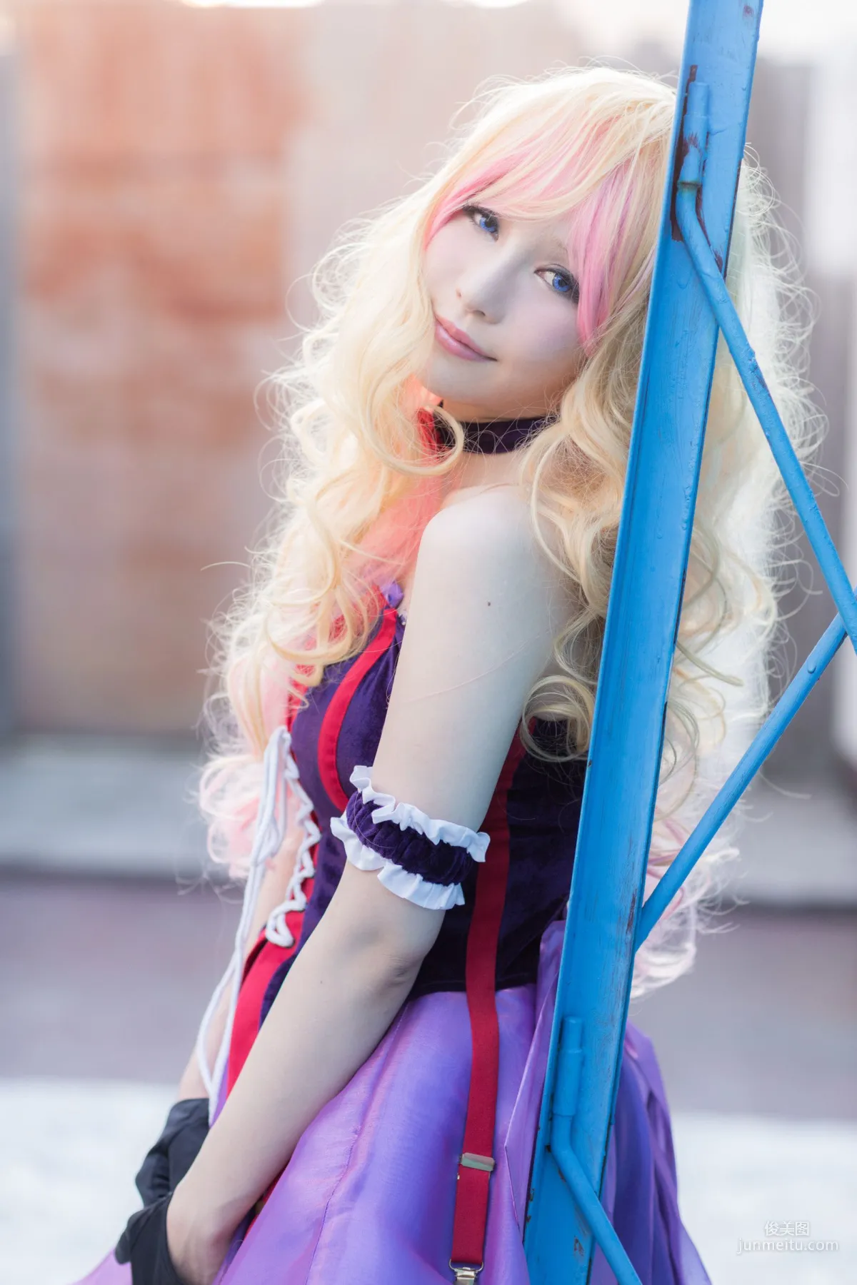 Aoi(葵) 《Macros(マクロス)》Sheryl Nome(シェリル·ノーム) [bit] 写真集42