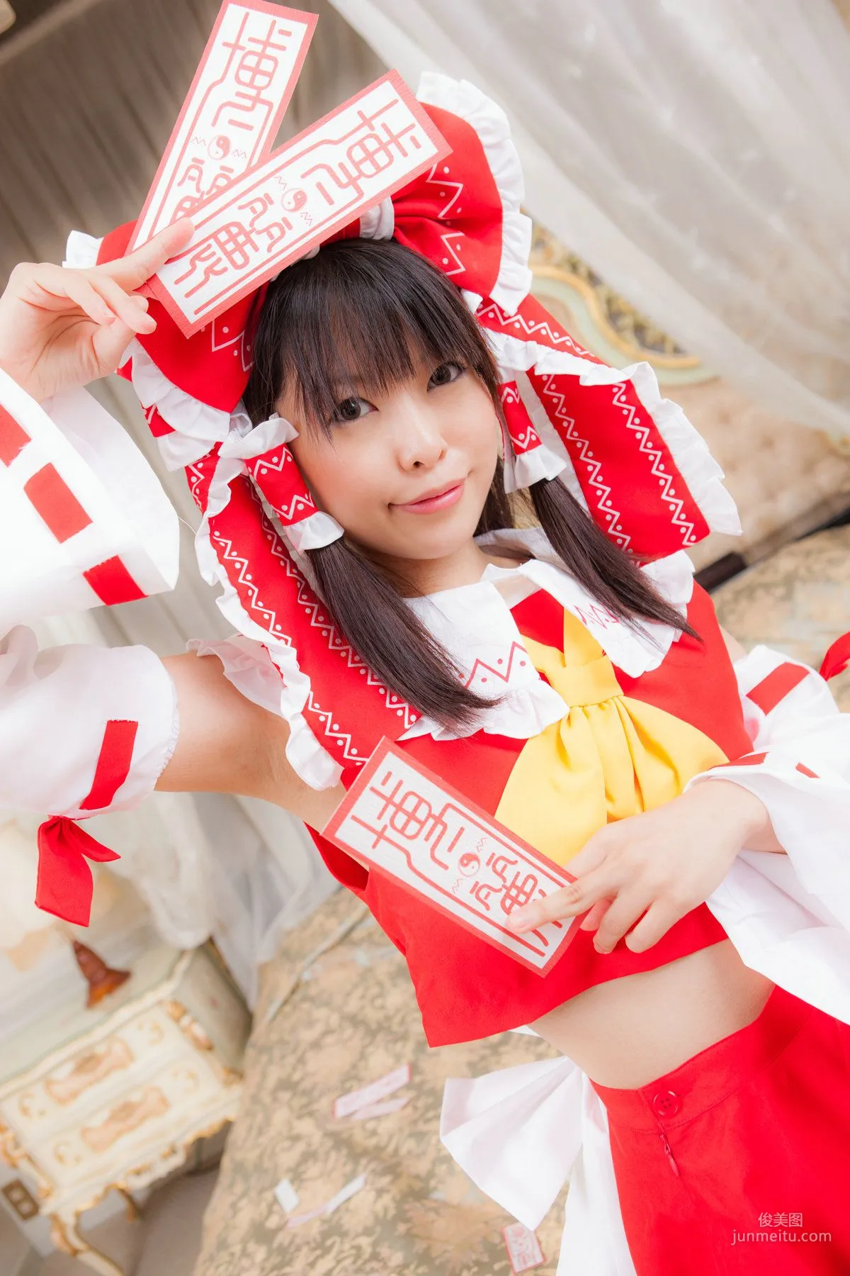 南雲つばさ 《Touhou Project》Hakurei Reimu [@factory] 写真集11