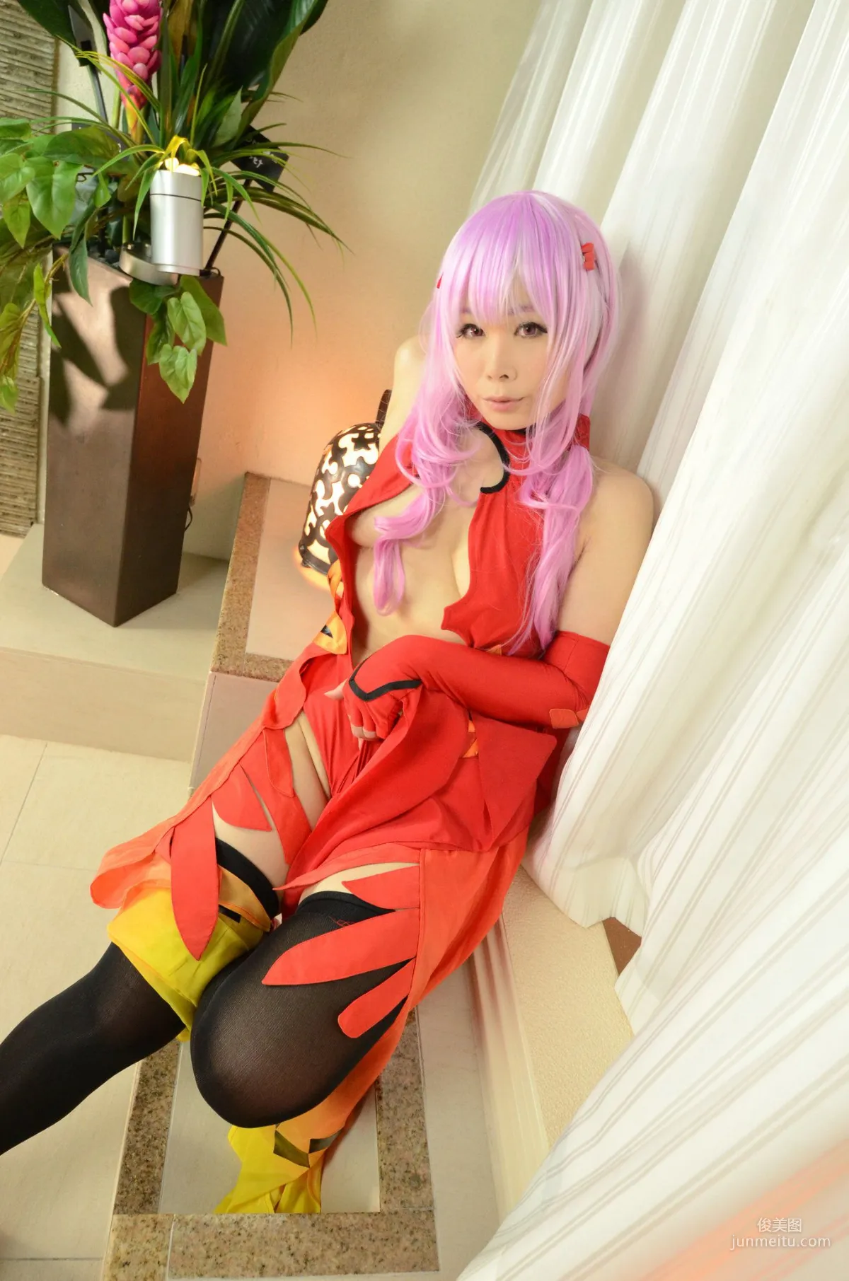 岡田ゆい《Guilty Crown》楪いのり [どてちん販売所] 写真集15