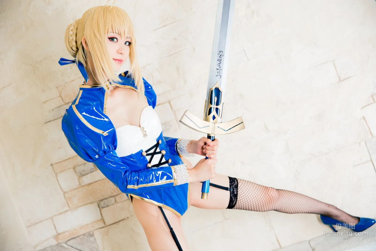 Mike(ミケ) 《Fate stay night》Saber [Mikehouse] 写真集36