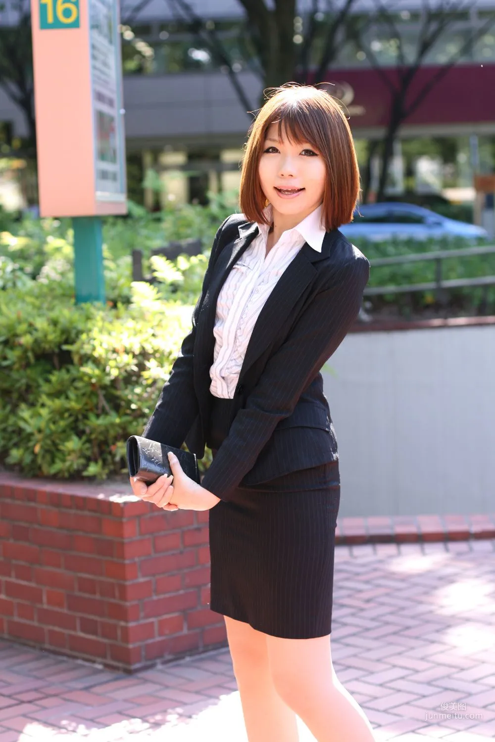 日暮りん(Higurashi Rin) デジタル Office Lady 写真集4