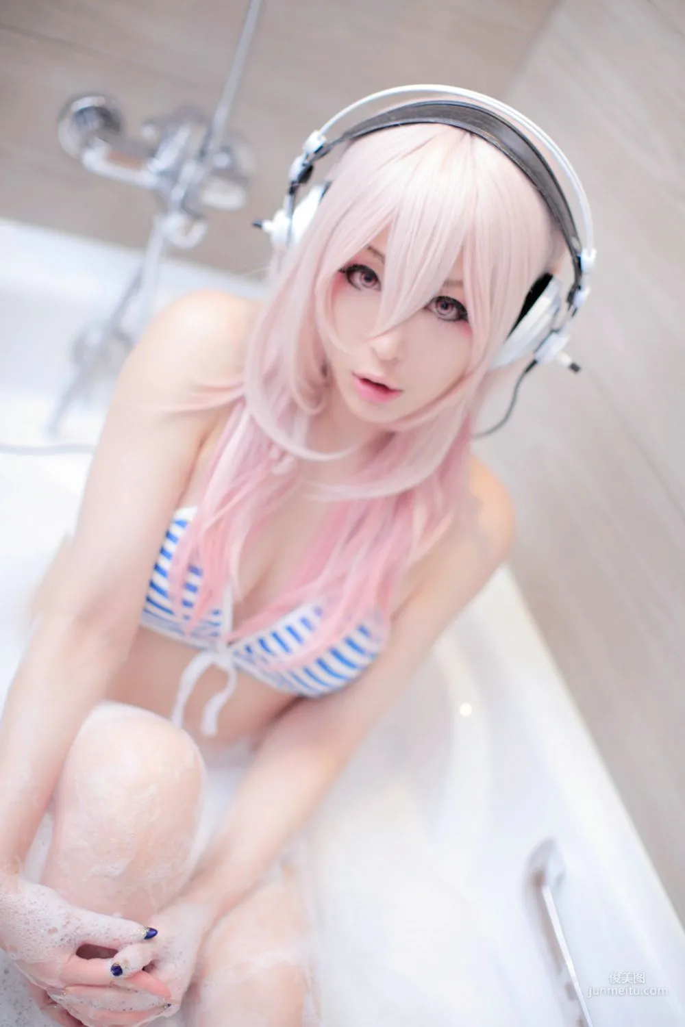 Usagi 《Sonicomi 》Super Sonico [Rabbit hutch] 写真集5