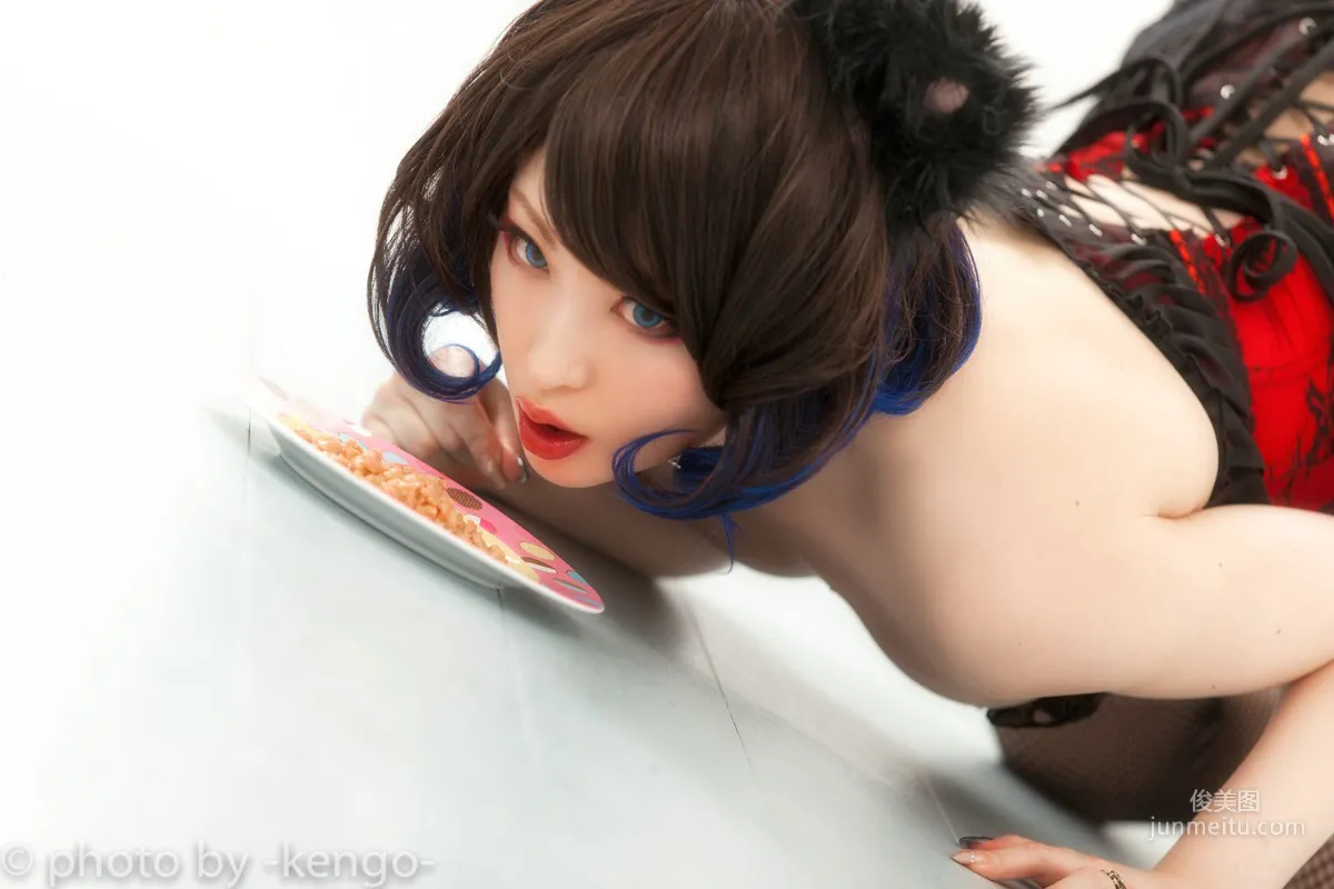 Usagi Necomimi [猫ソロ] [Rabbit hutch] 写真集64