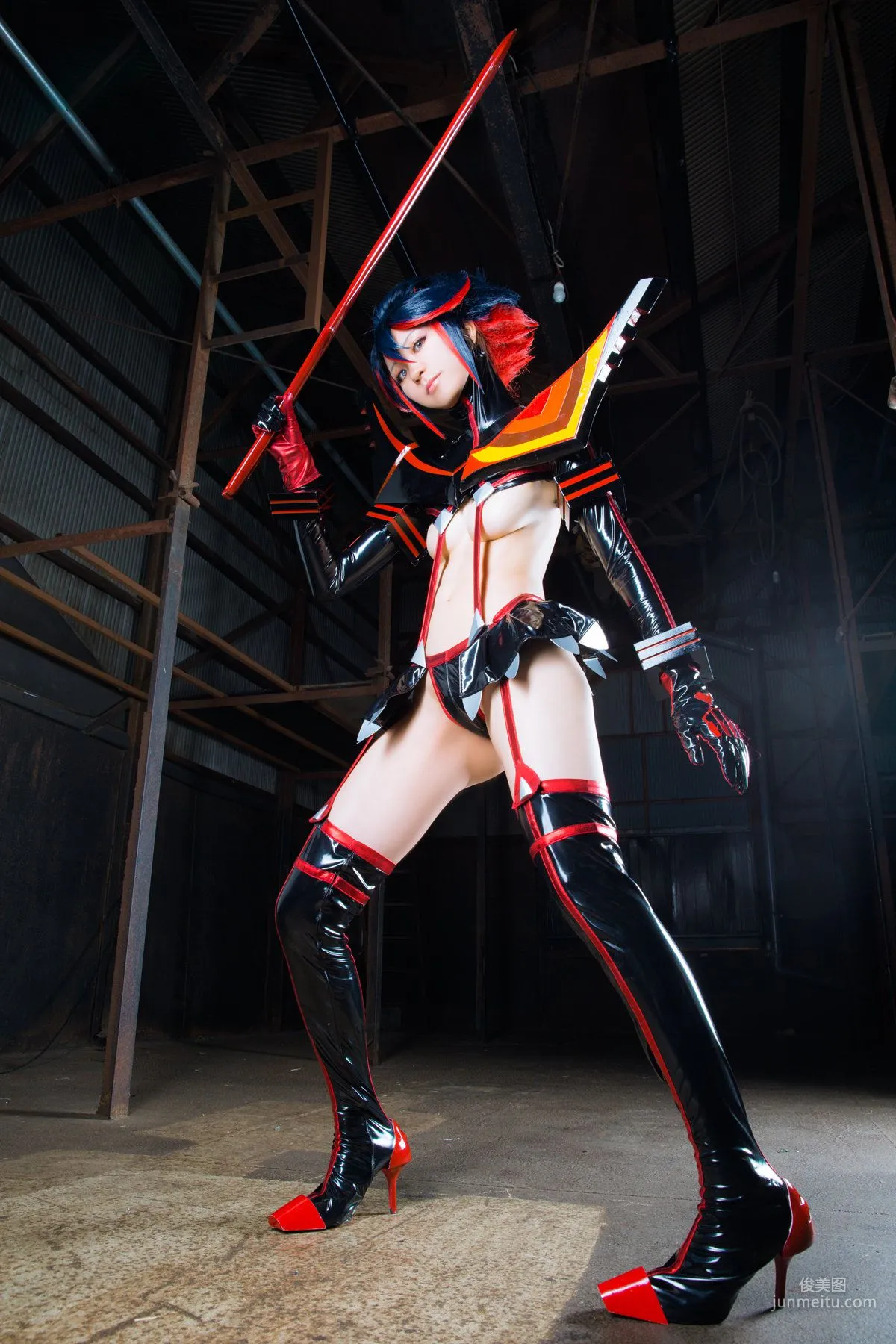 Mike(ミケ) 《Kill La Kill》纏流子+鬼龍院皐月 [Mikehouse] 写真集26