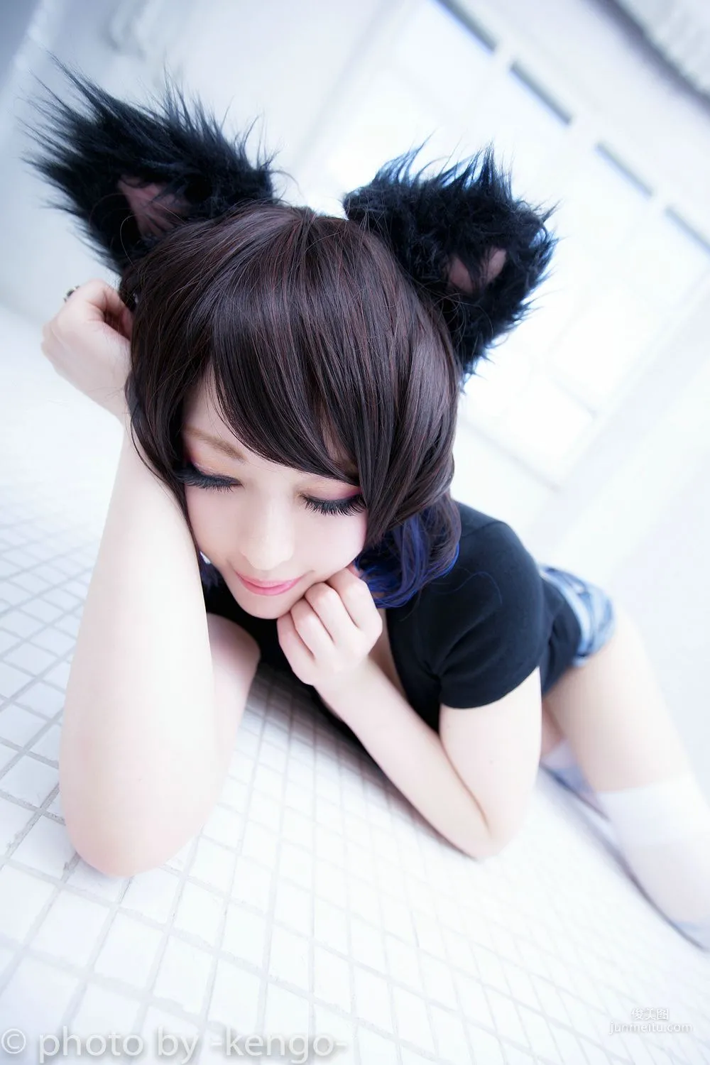 Usagi Necomimi [猫ソロ] [Rabbit hutch] 写真集26