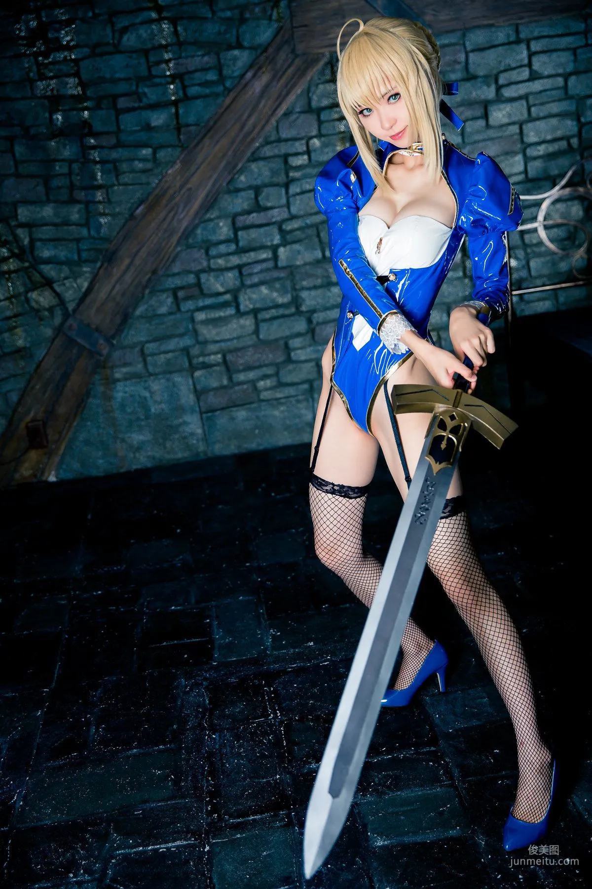 Mike(ミケ) 《Fate stay night》Saber [Mikehouse] 写真集16