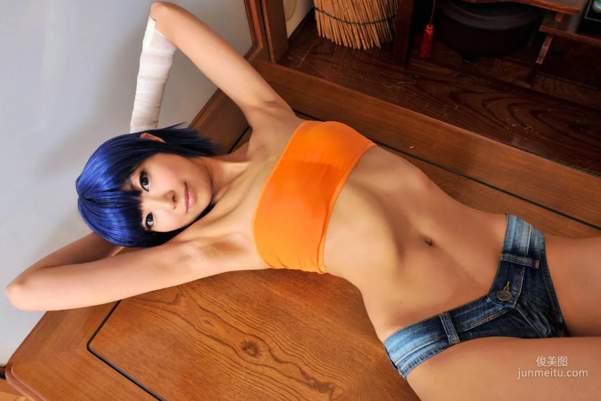 Necoco(ねここ) 《バケモノガタリ》Senjougahara Hitagi & Kanbaru Suruga 写真集71