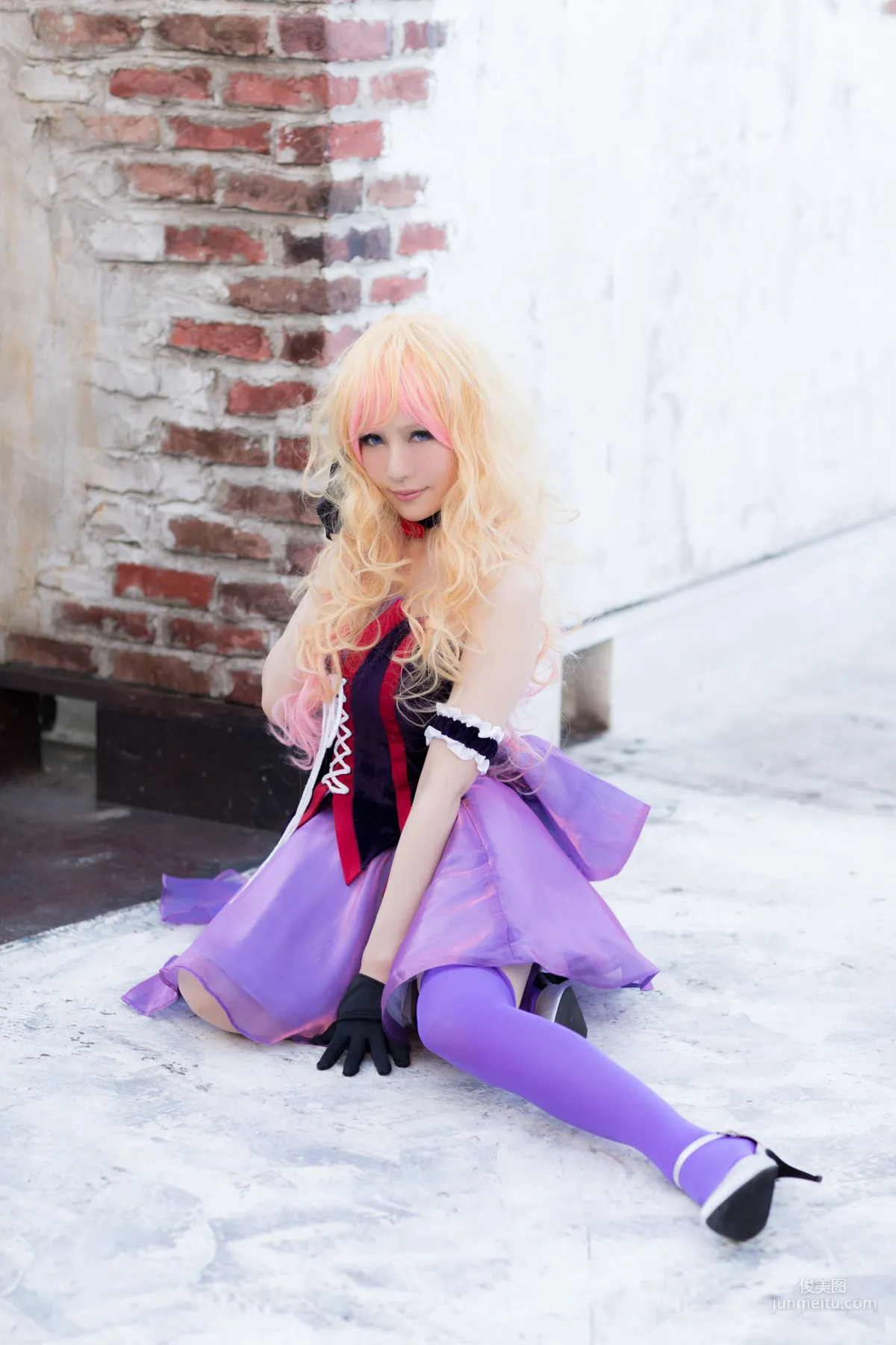 Aoi(葵) 《Macros(マクロス)》Sheryl Nome(シェリル·ノーム) [bit] 写真集21