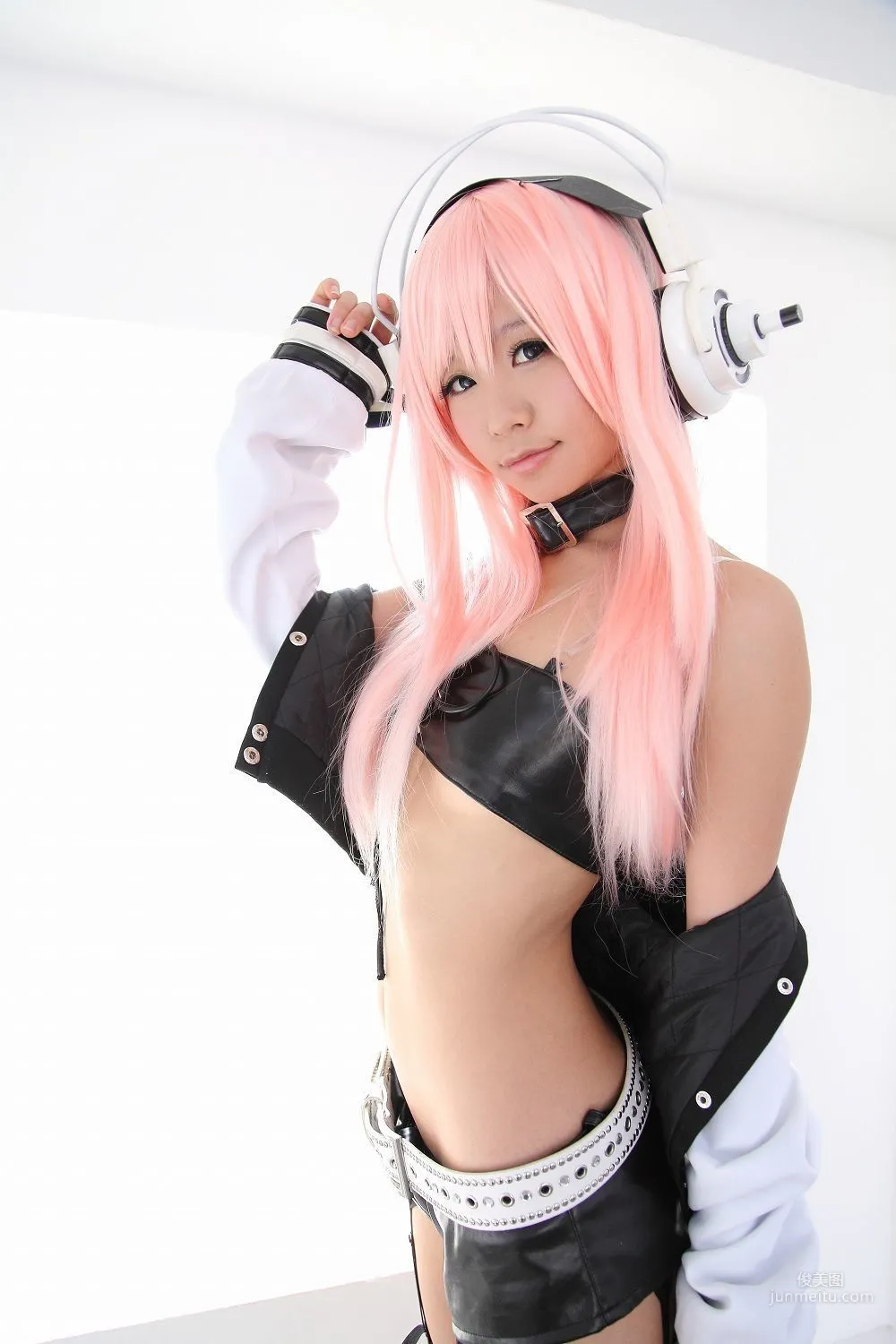 五木昶 (五木あきら) 《Sonicomi》Super Sonico 写真集57