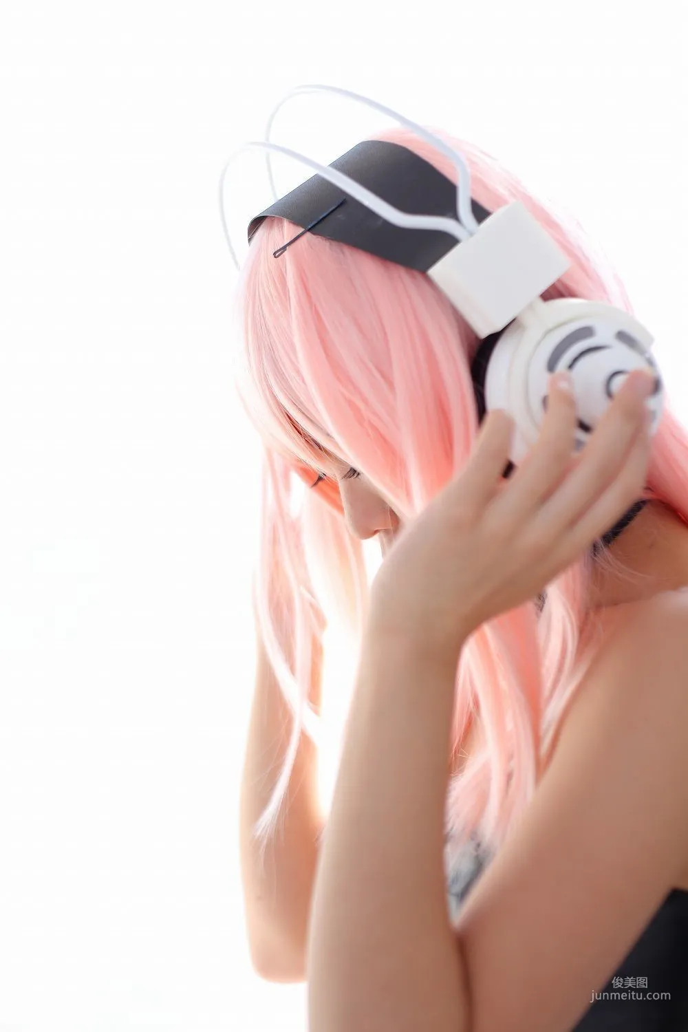 五木昶 (五木あきら) 《Sonicomi》Super Sonico 写真集65