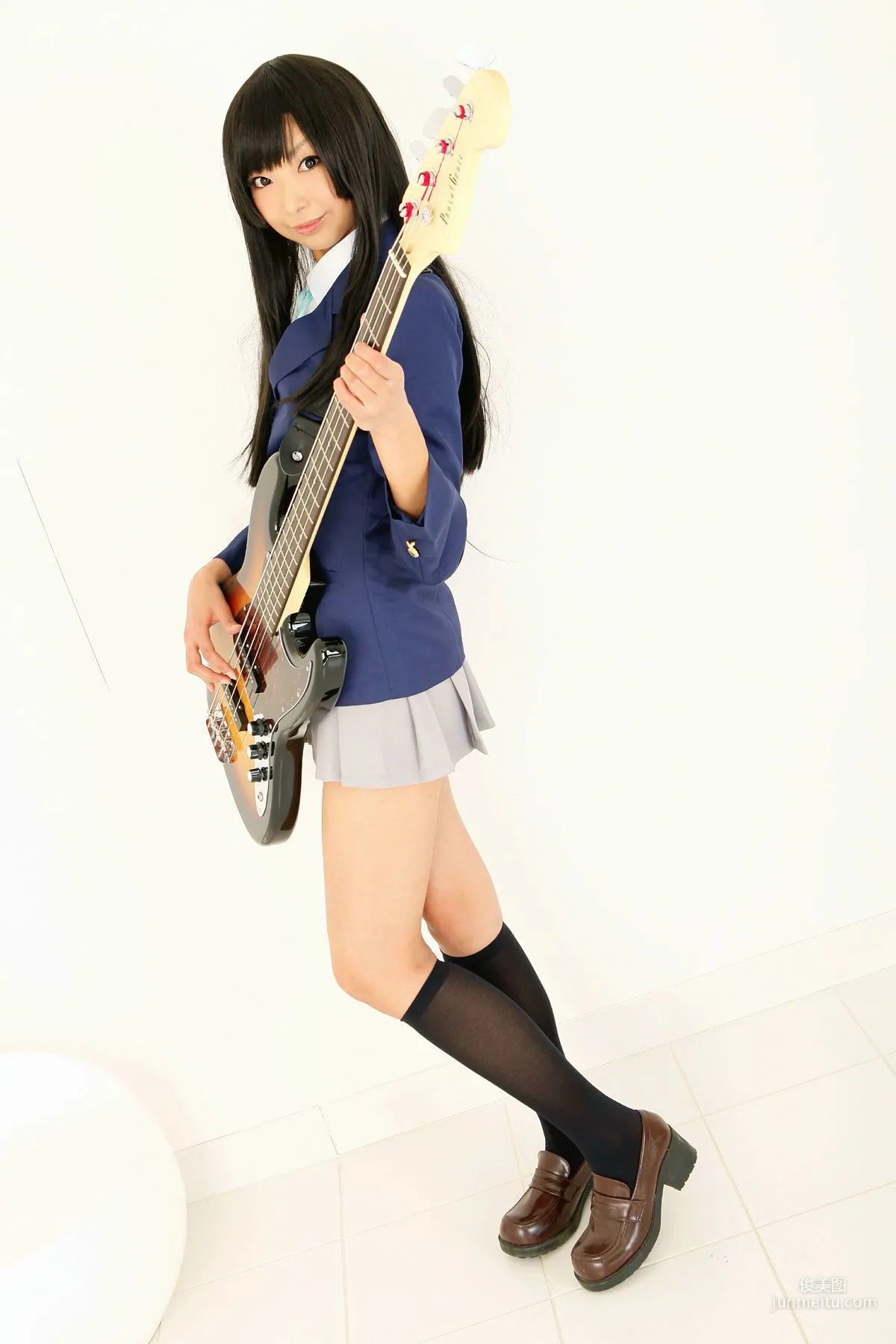 Necoco(猫子) 《K-On!》Akiyama Mio 写真集10