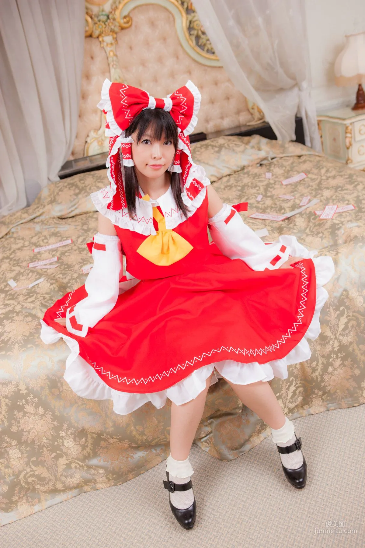 南雲つばさ 《Touhou Project》Hakurei Reimu [@factory] 写真集18