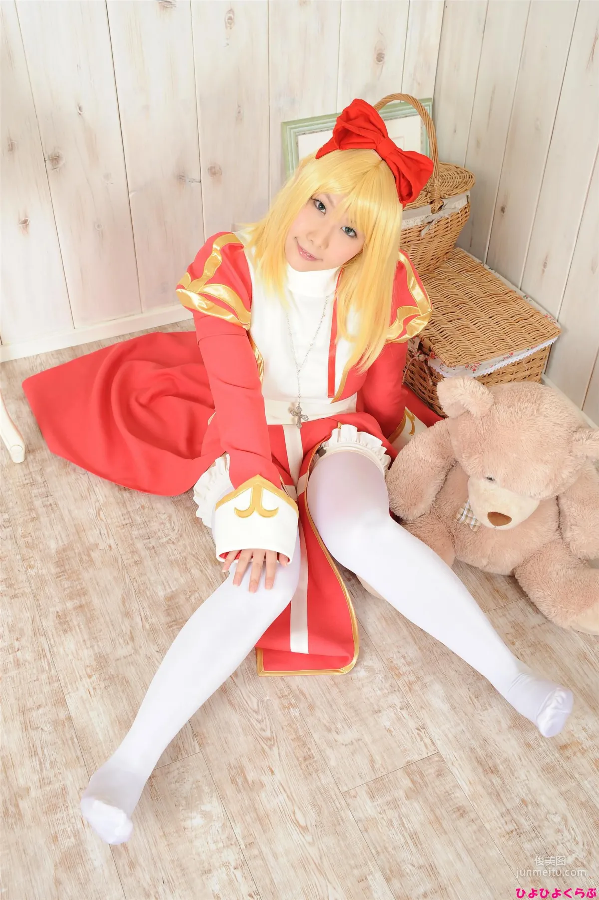 丹雫ひよ 《Ragnarok Online》High Priest  [HiyoHiyo Club] 写真集10