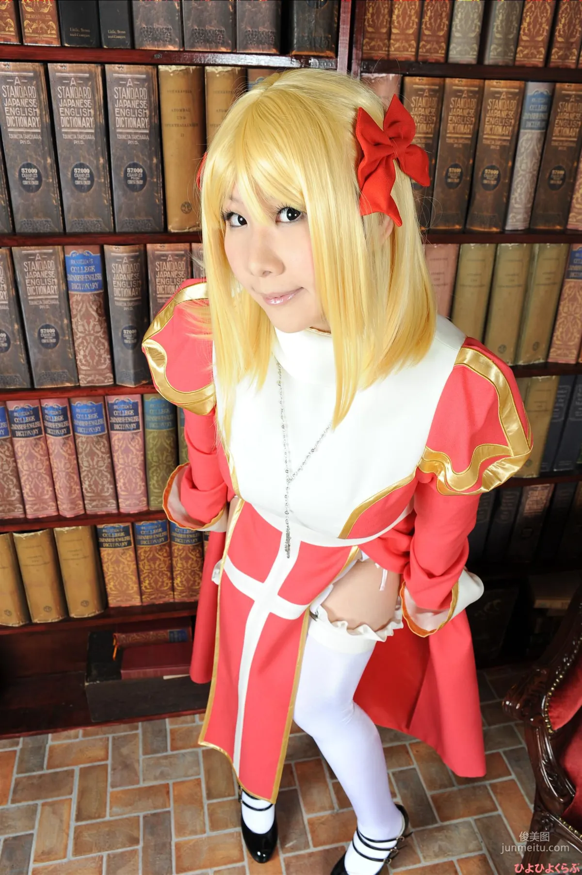 丹雫ひよ 《Ragnarok Online》High Priest  [HiyoHiyo Club] 写真集37