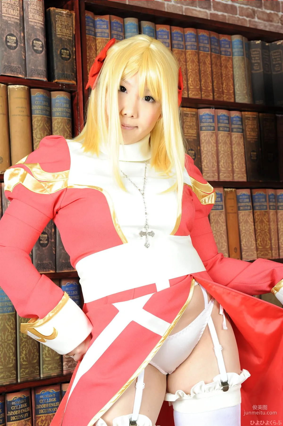 丹雫ひよ 《Ragnarok Online》High Priest  [HiyoHiyo Club] 写真集32