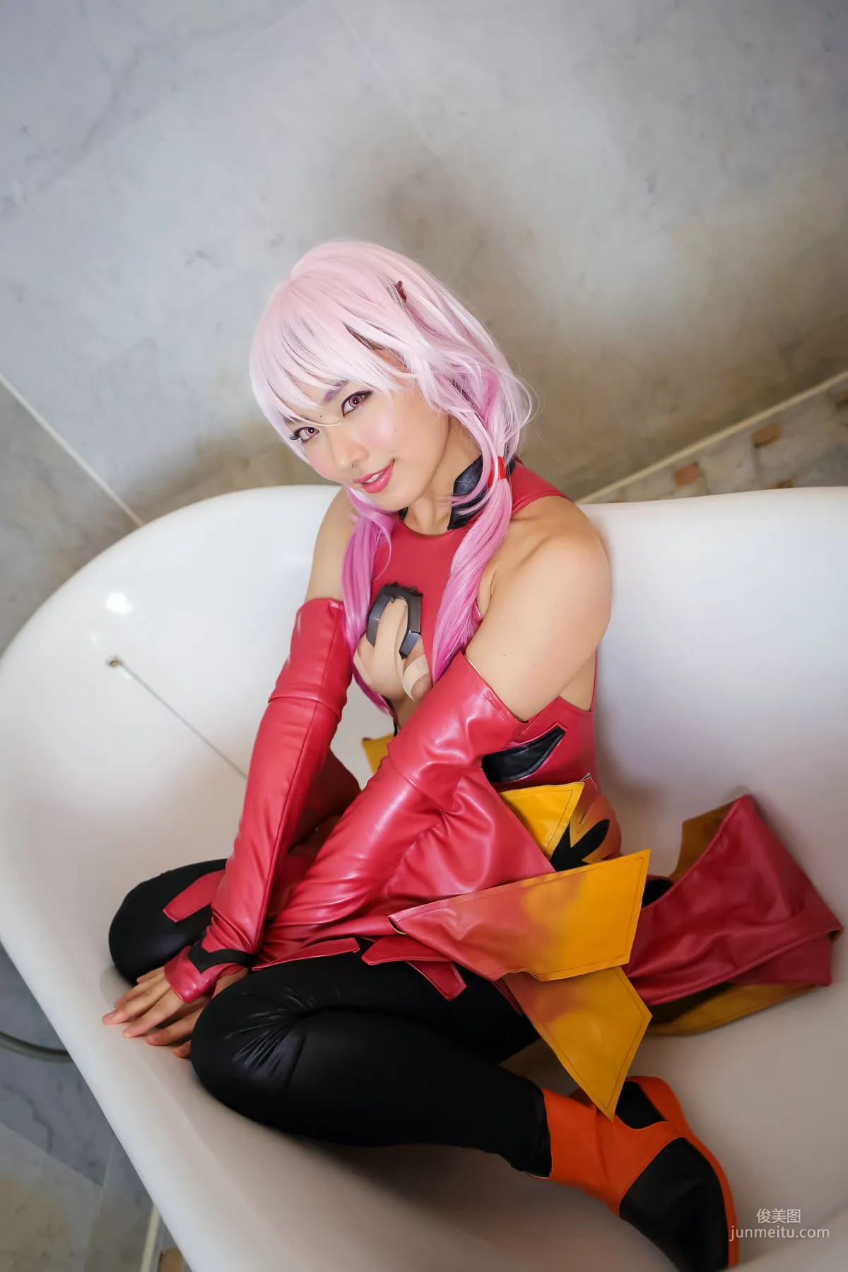 由愛可奈 《Guilty Crown》楪いのり [SEVEN D SISTERS] 写真集38