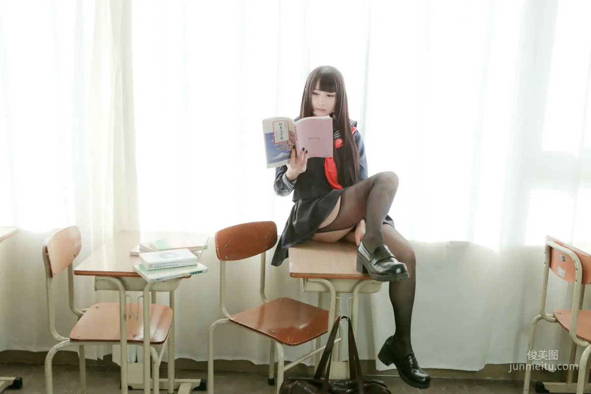 LeChat(るしゃ) School Girl(女子校生) [踊るねこ人間] 写真集18