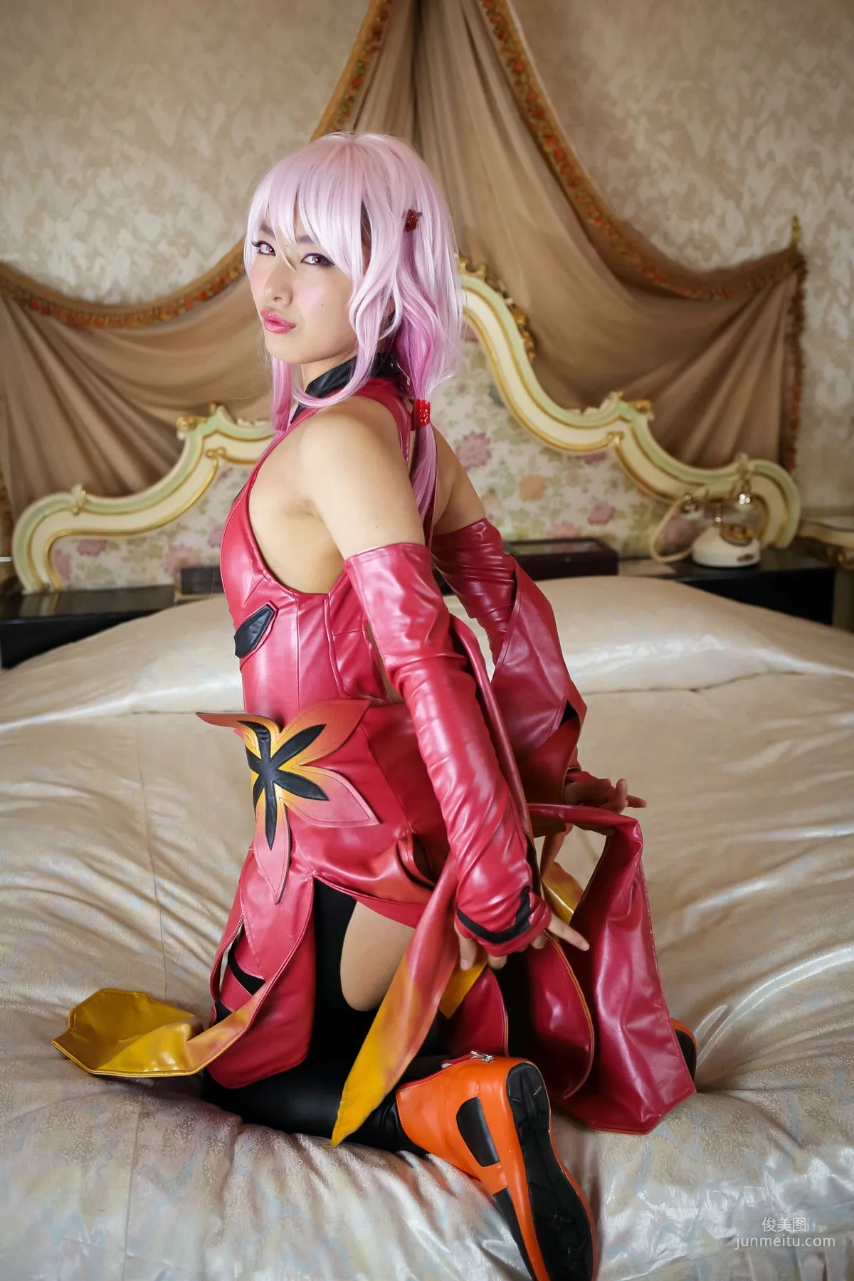 由愛可奈 《Guilty Crown》楪いのり [SEVEN D SISTERS] 写真集9