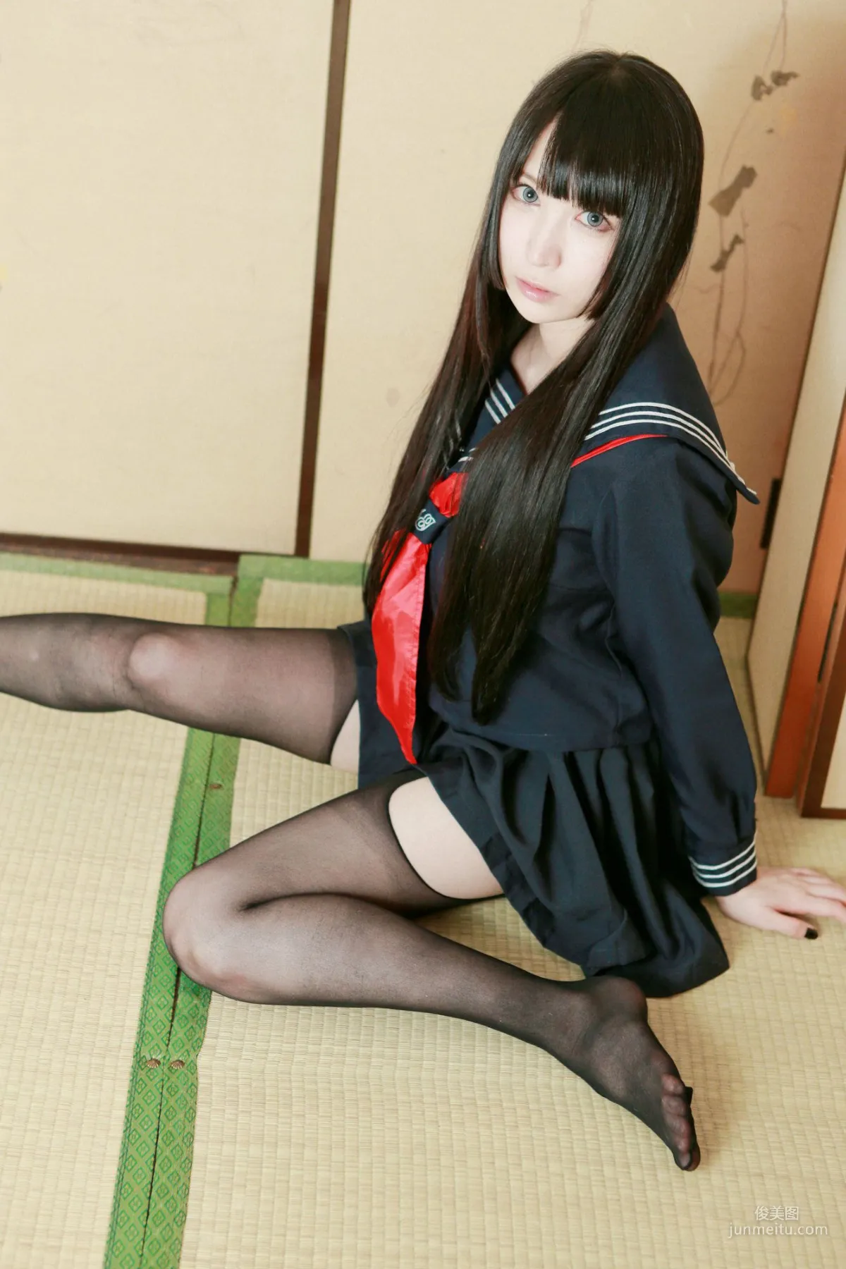 LeChat(るしゃ) School Girl(女子校生) [踊るねこ人間] 写真集94