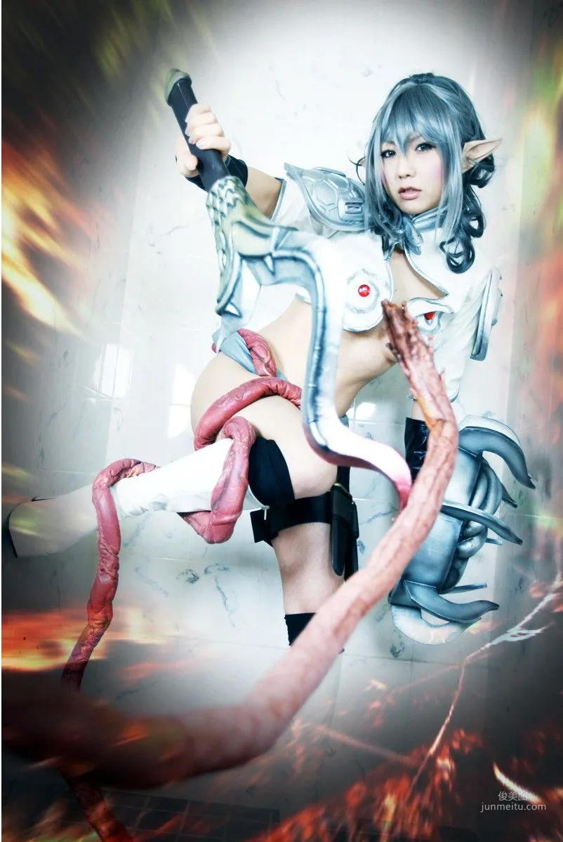 華群みさき 《Queen's Blade》Alice+Alleyne+Echidna  [HONEY BUNNY] 写真集70