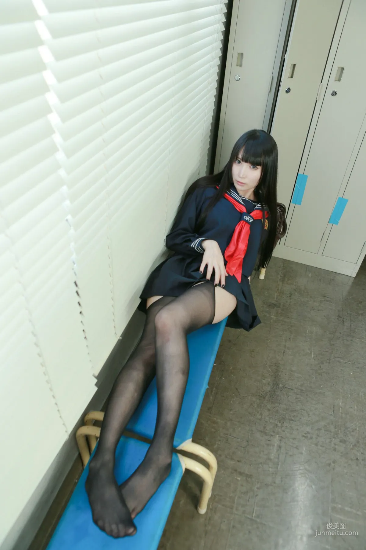 LeChat(るしゃ) School Girl(女子校生) [踊るねこ人間] 写真集48