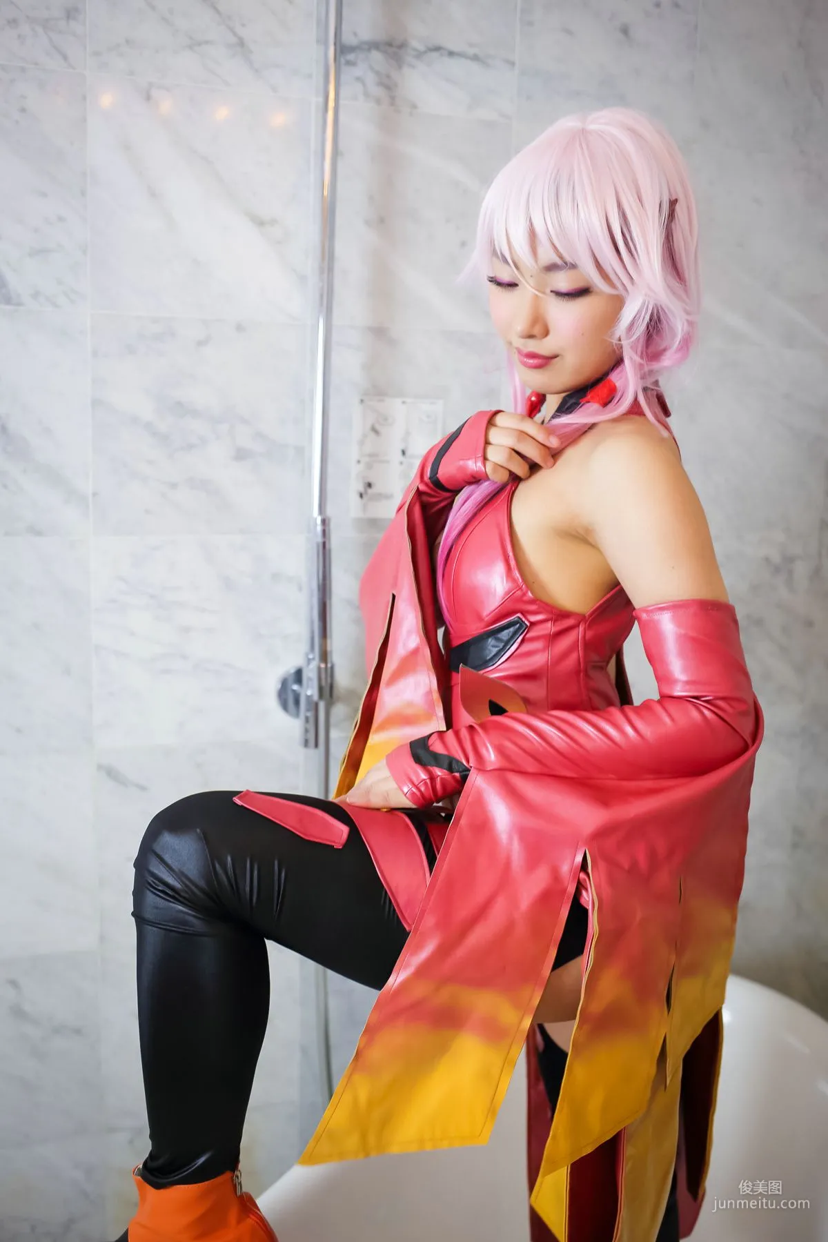 由愛可奈 《Guilty Crown》楪いのり [SEVEN D SISTERS] 写真集46