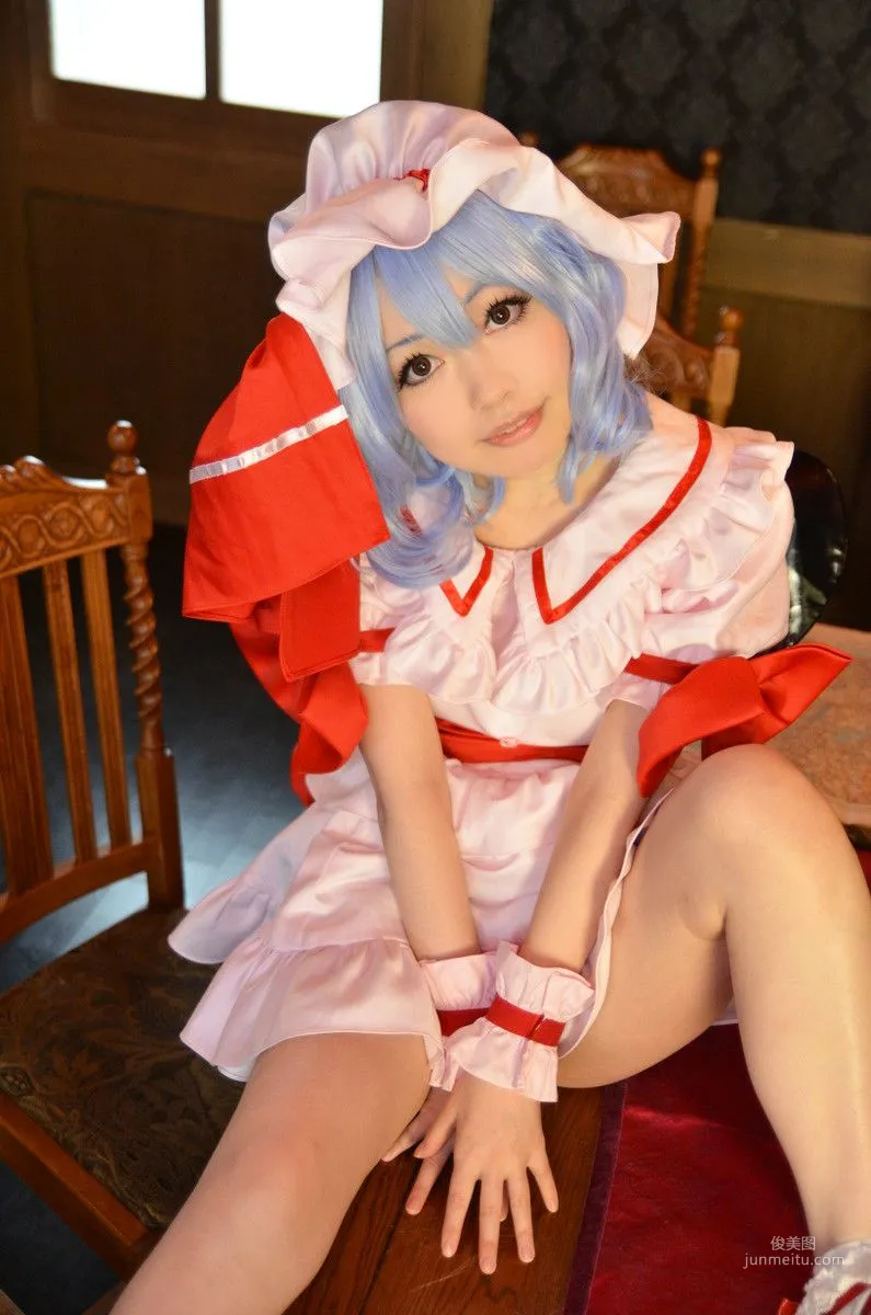 Shizuku(しずく) 《東方Project》Remilia Scarlet [from a rose] 写真集14