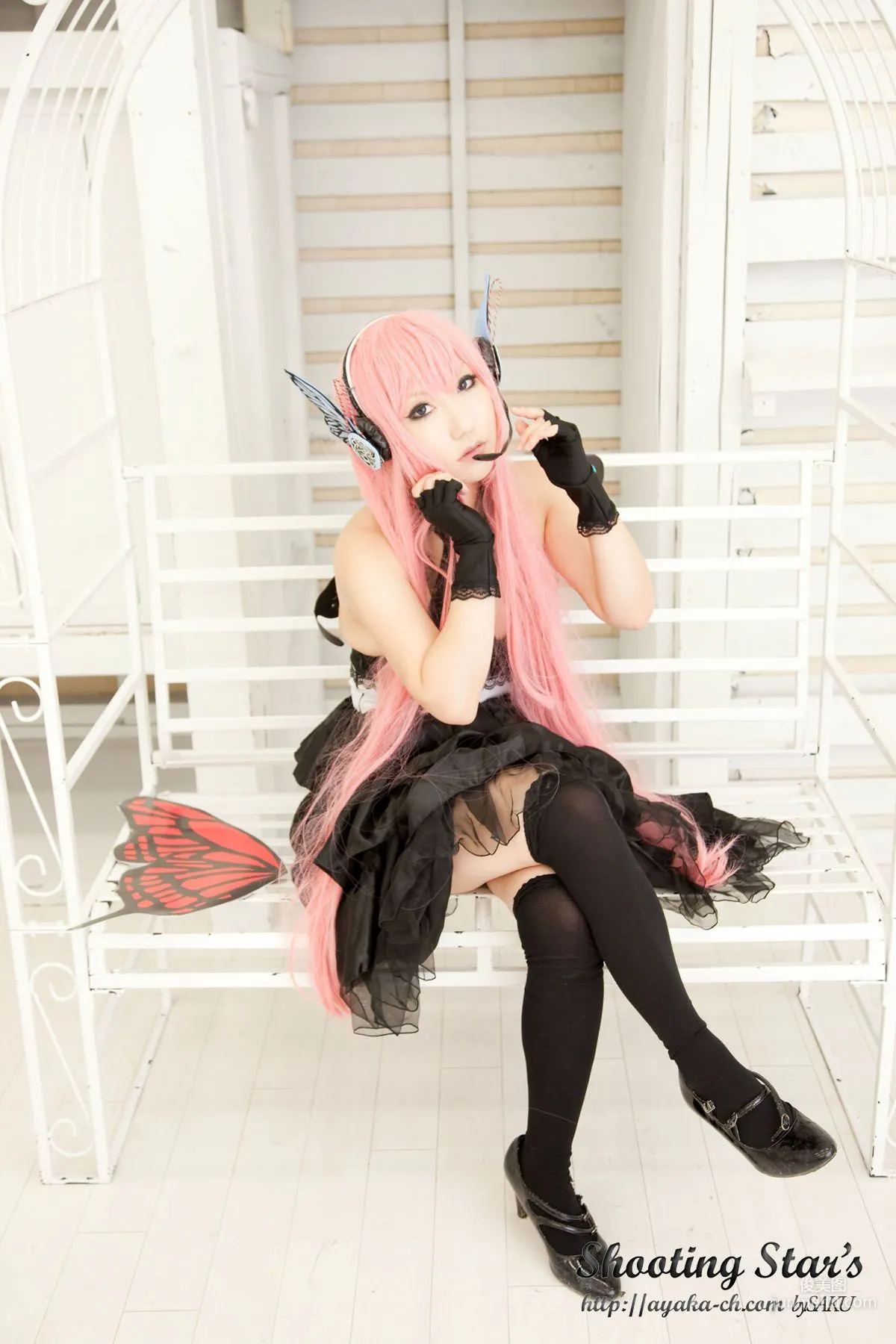 绫香 (Sakuサク) 《VOCALOID》 Megurine Luka [Shooting Star's] 写真集64